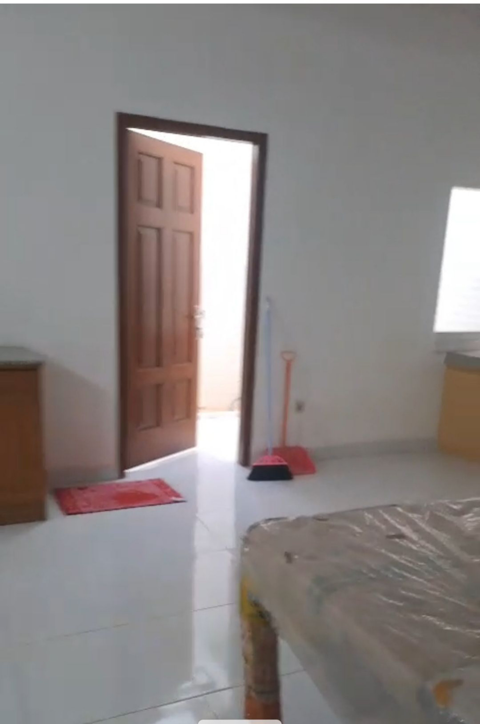Rumah Disewa di Tangerang, foto 8 dari 10