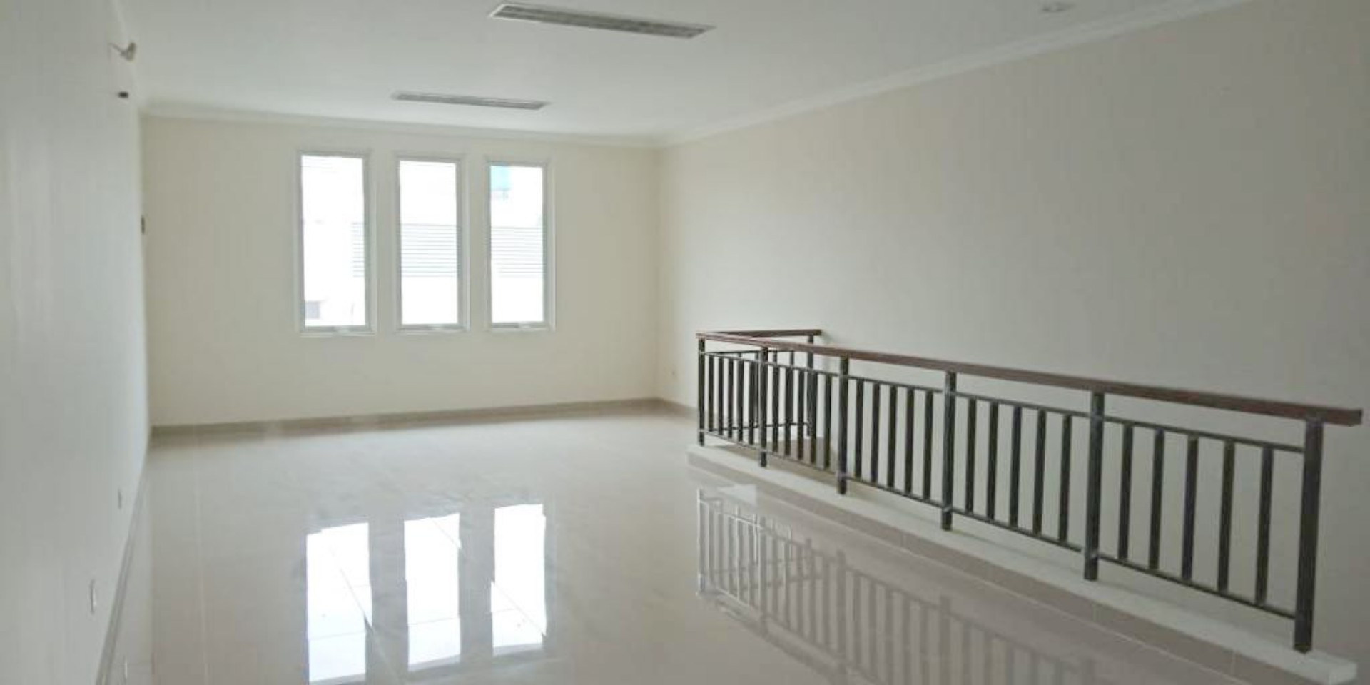 Ruko Dijual di Tangerang, foto 4 dari 8