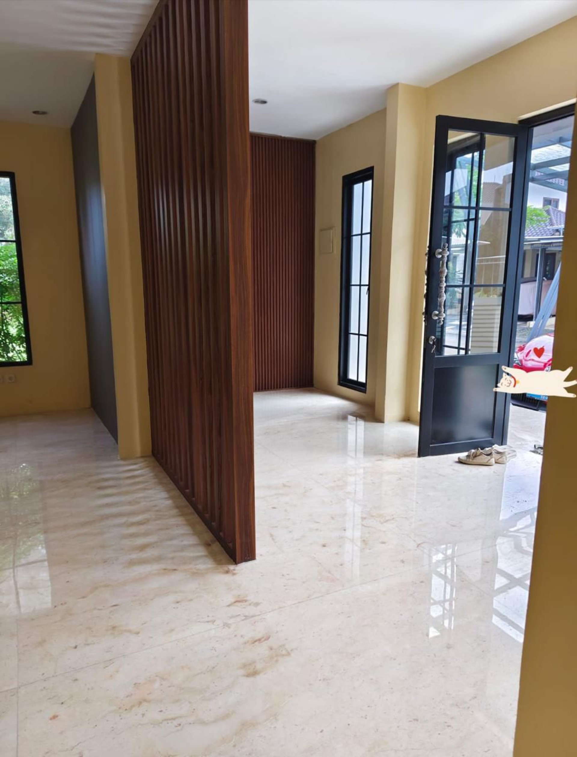 Rumah Disewa di Tangerang, foto 2 dari 10