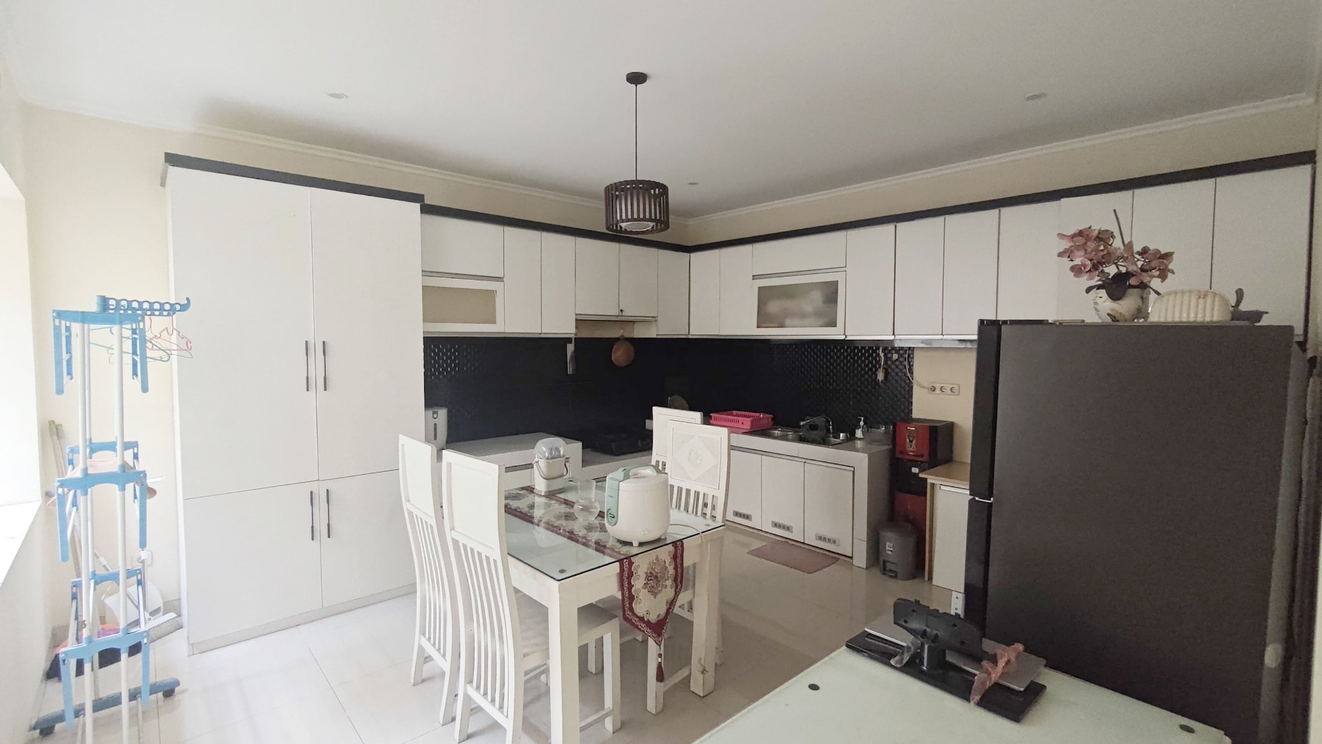 Rumah Dijual di Tangerang, foto 2 dari 10