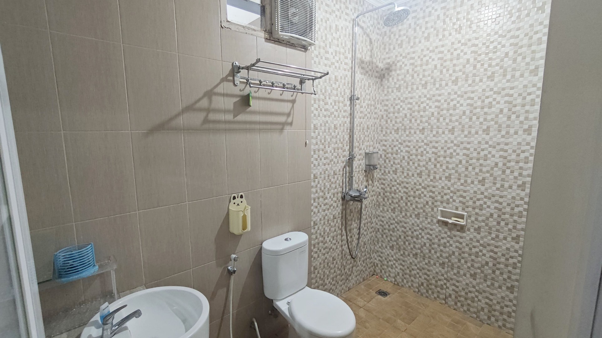 Rumah Dijual di Tangerang, foto 10 dari 10