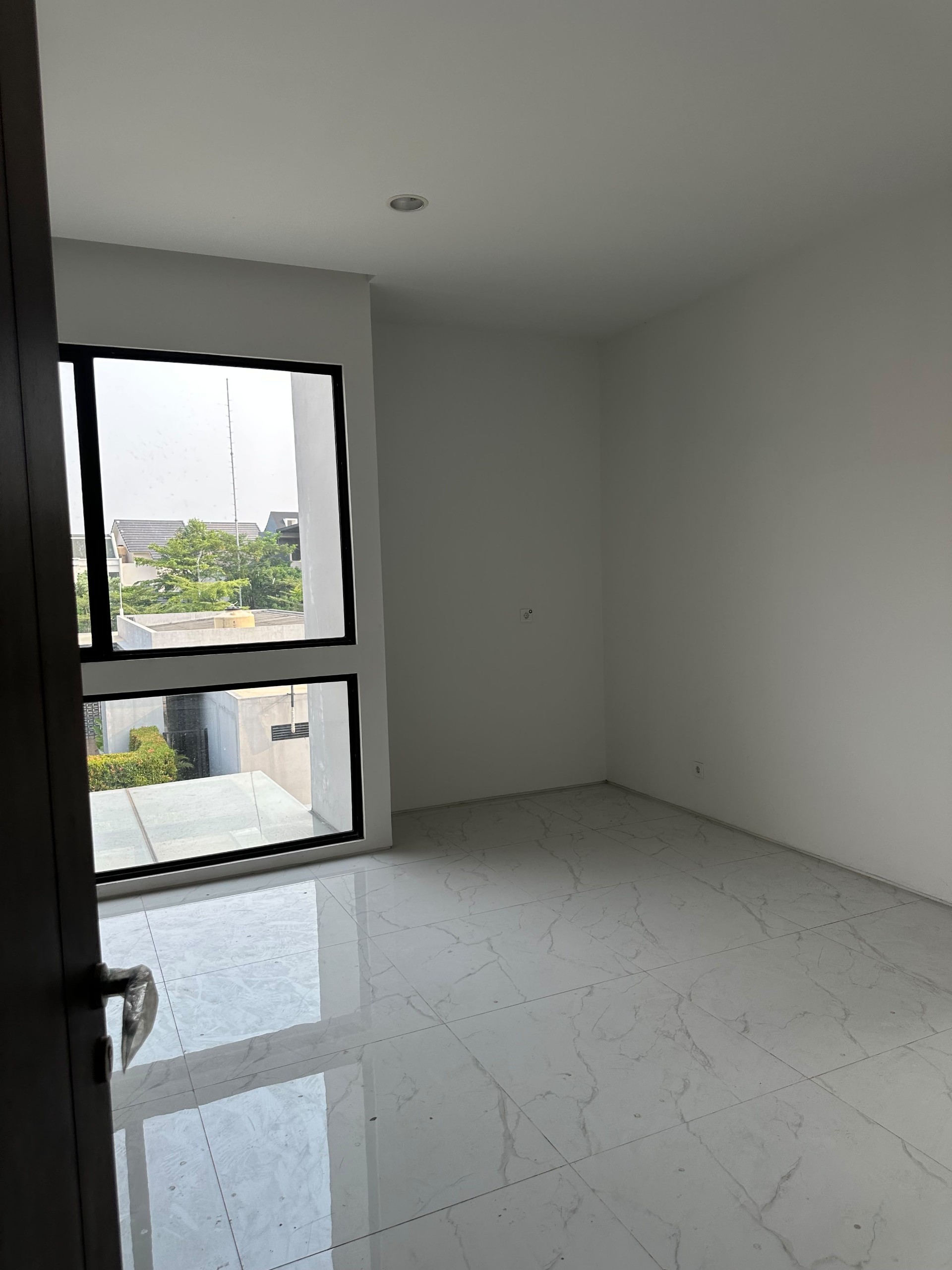 Rumah Dijual di Tangerang, foto 5 dari 10