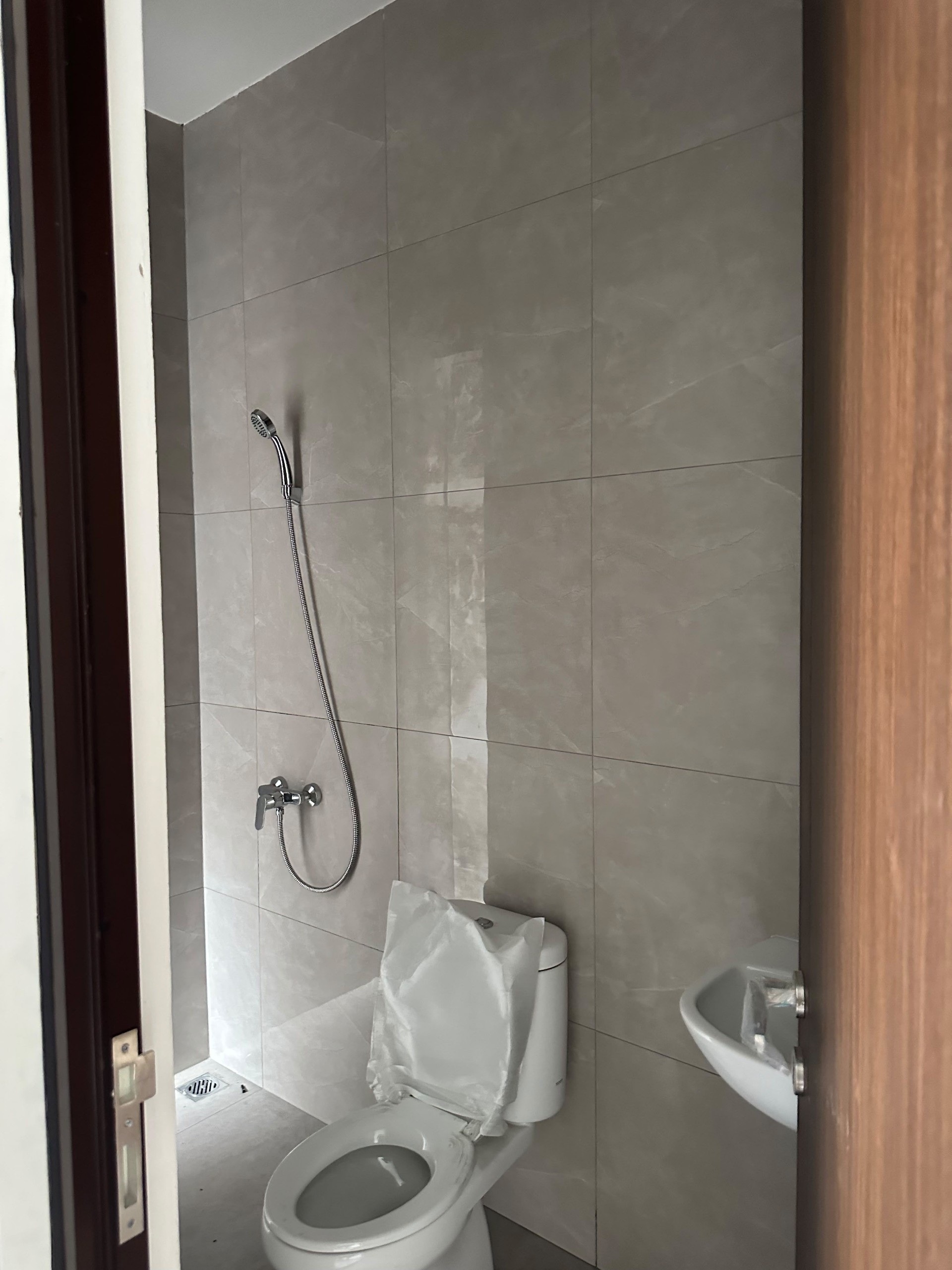 Rumah Dijual di Tangerang, foto 8 dari 10