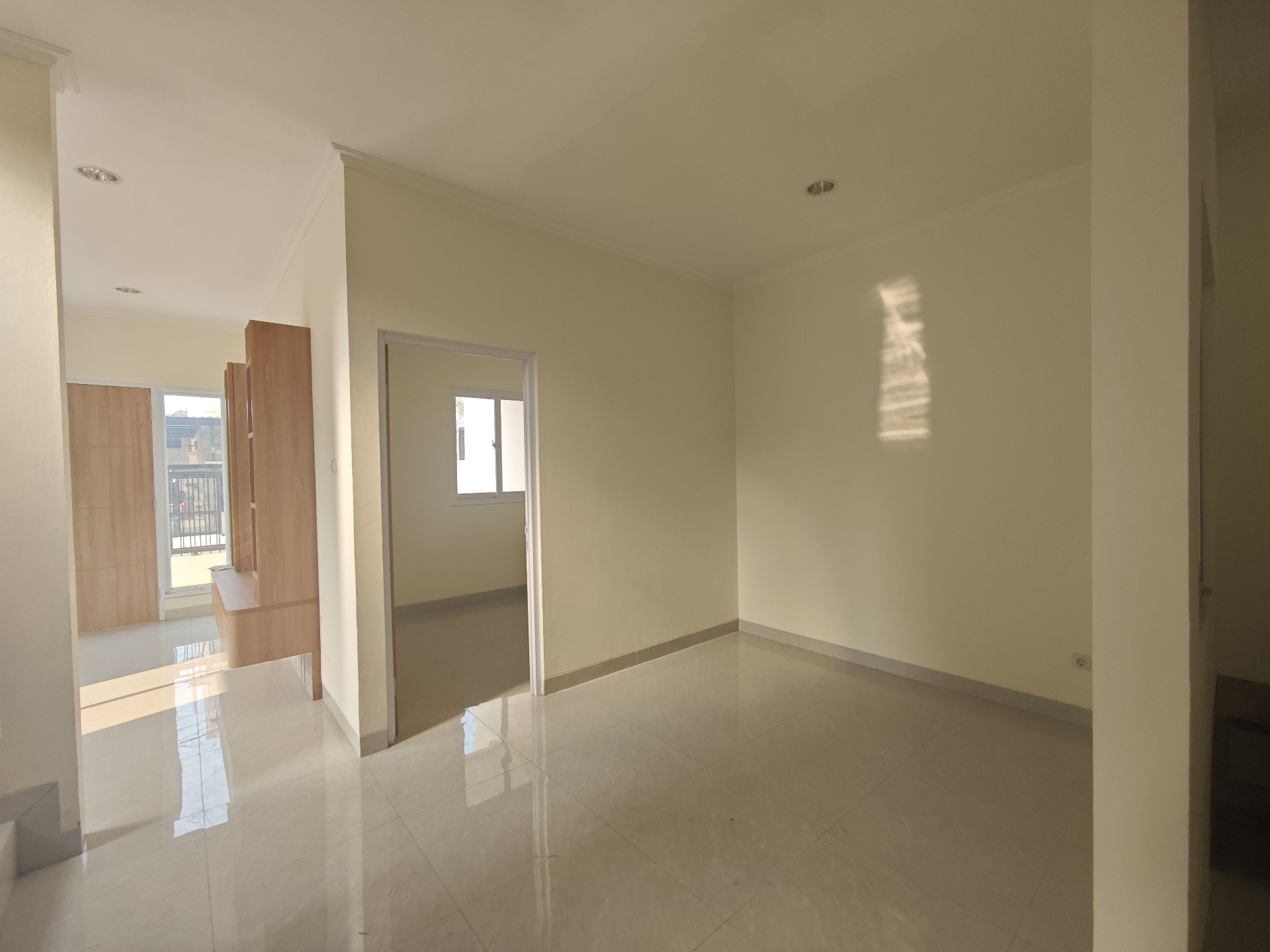 Rumah Dijual di Tangerang, foto 4 dari 10