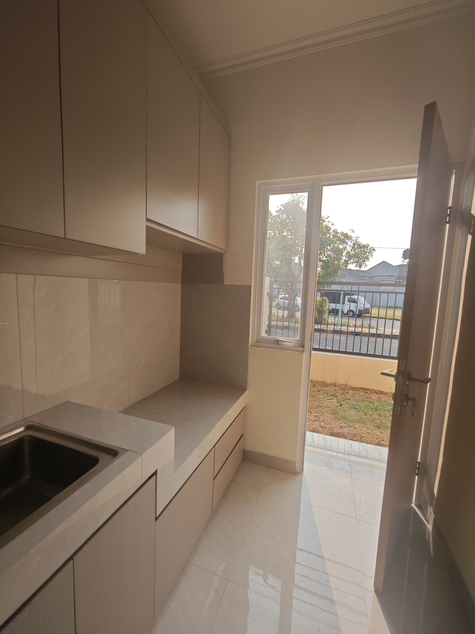 Rumah Dijual di Tangerang, foto 7 dari 10