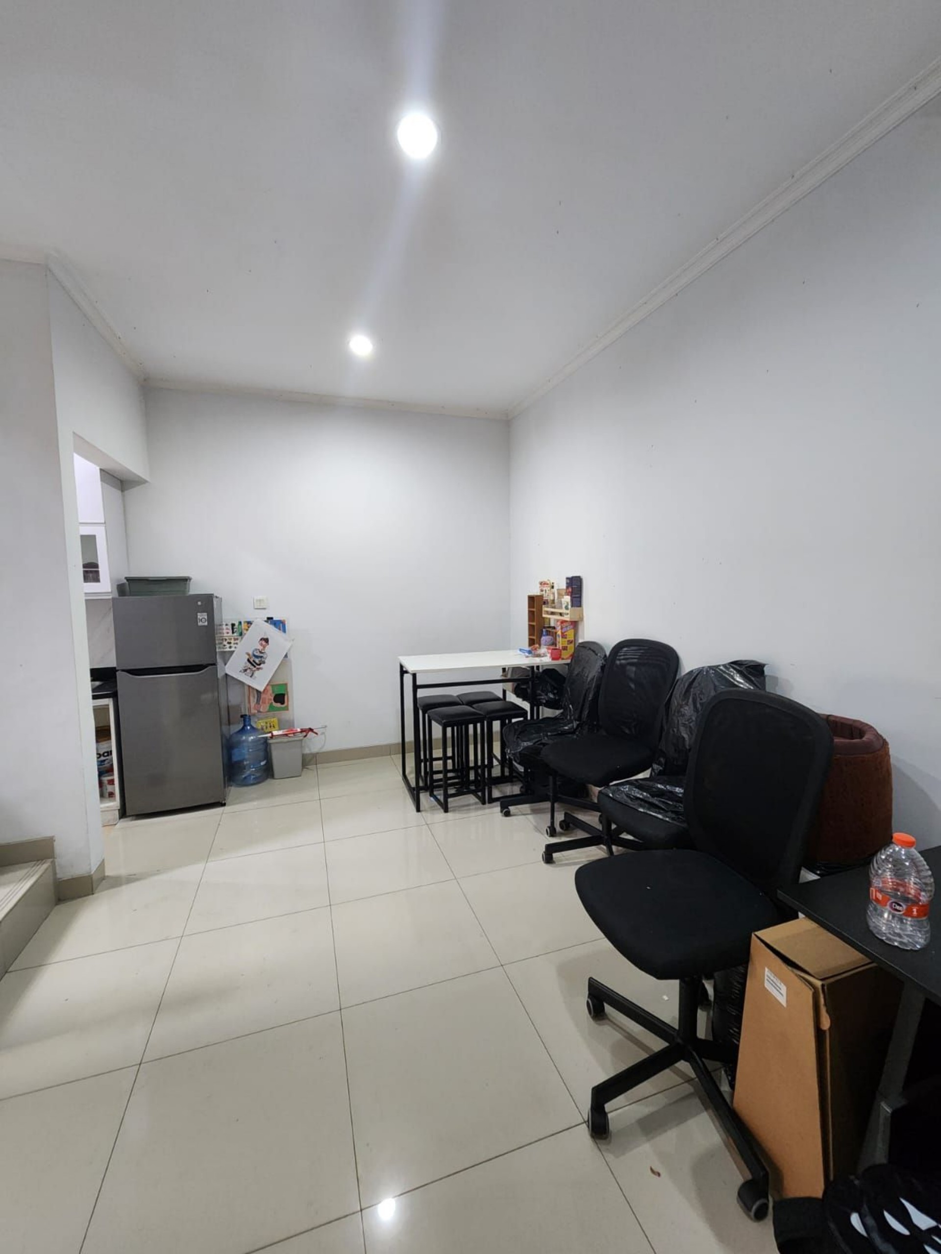 Rumah Disewa di Tangerang, foto 2 dari 6