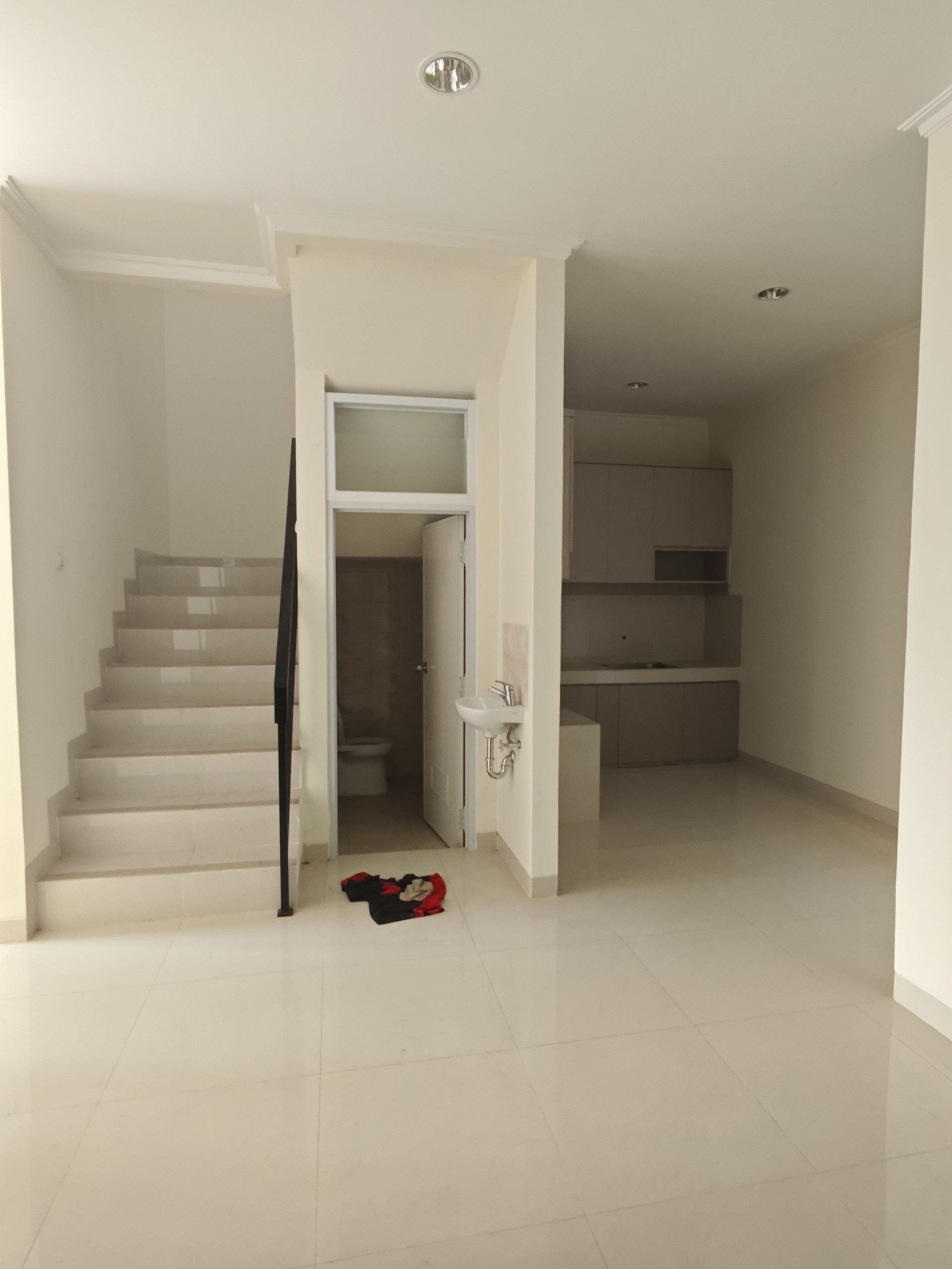 Rumah Dijual di Tangerang, foto 7 dari 9