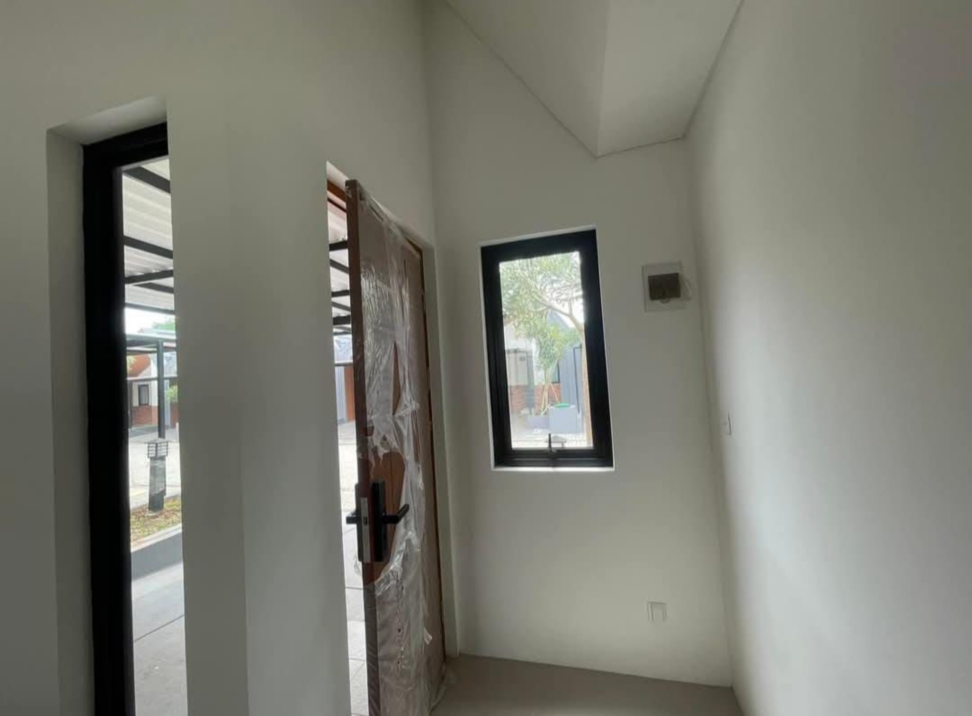 Rumah Dijual di Tangerang, foto 2 dari 4