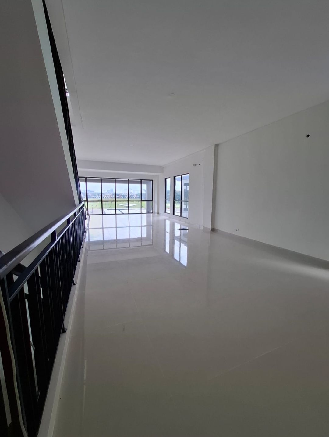 Ruko Disewa di Tangerang, foto 3 dari 7