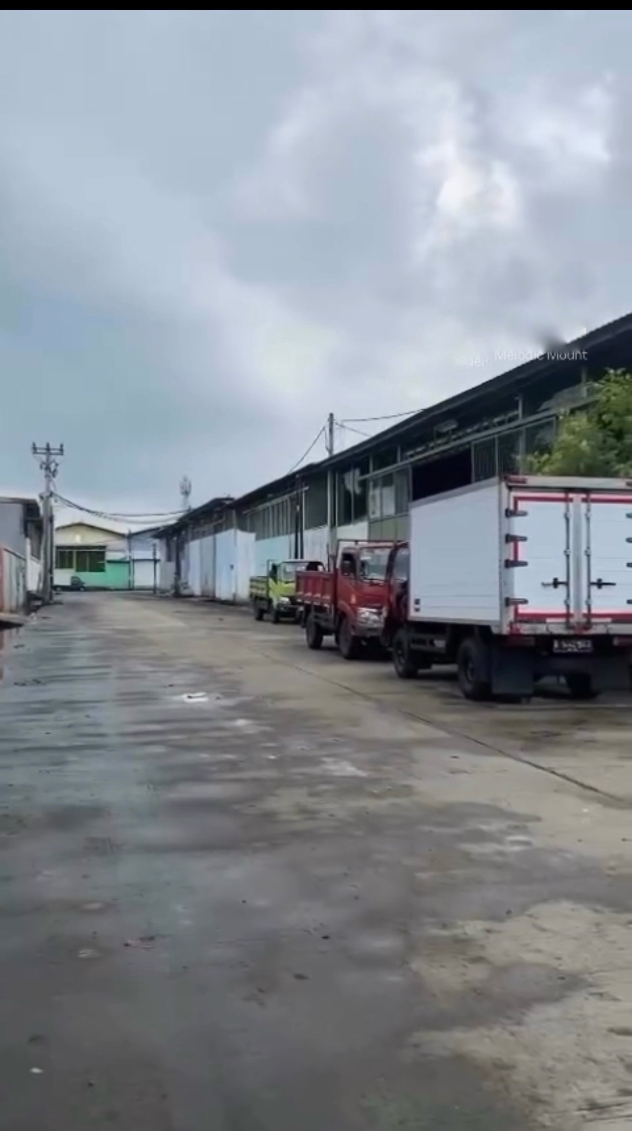 Gudang Dijual di Tangerang, foto 1 dari 9