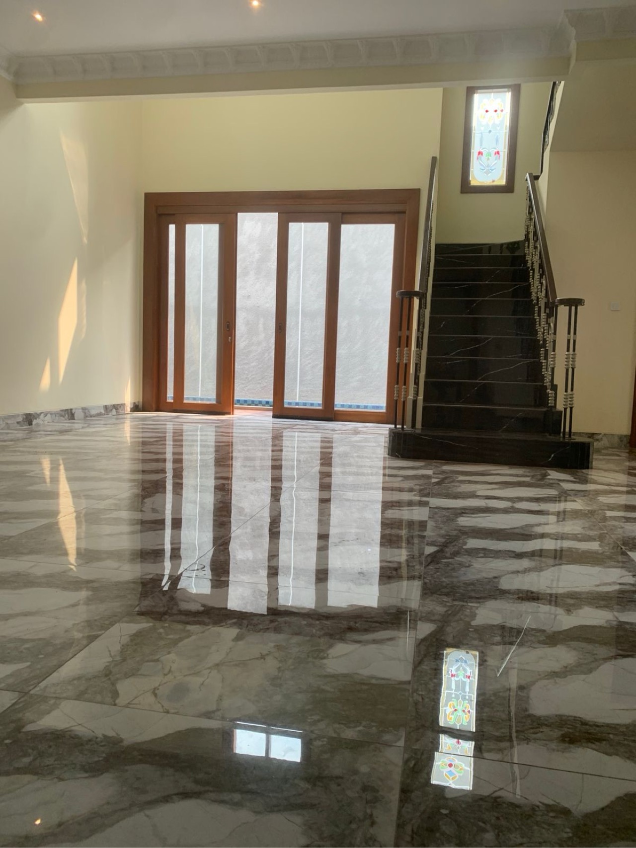 Rumah Dijual di Tangerang, foto 1 dari 10