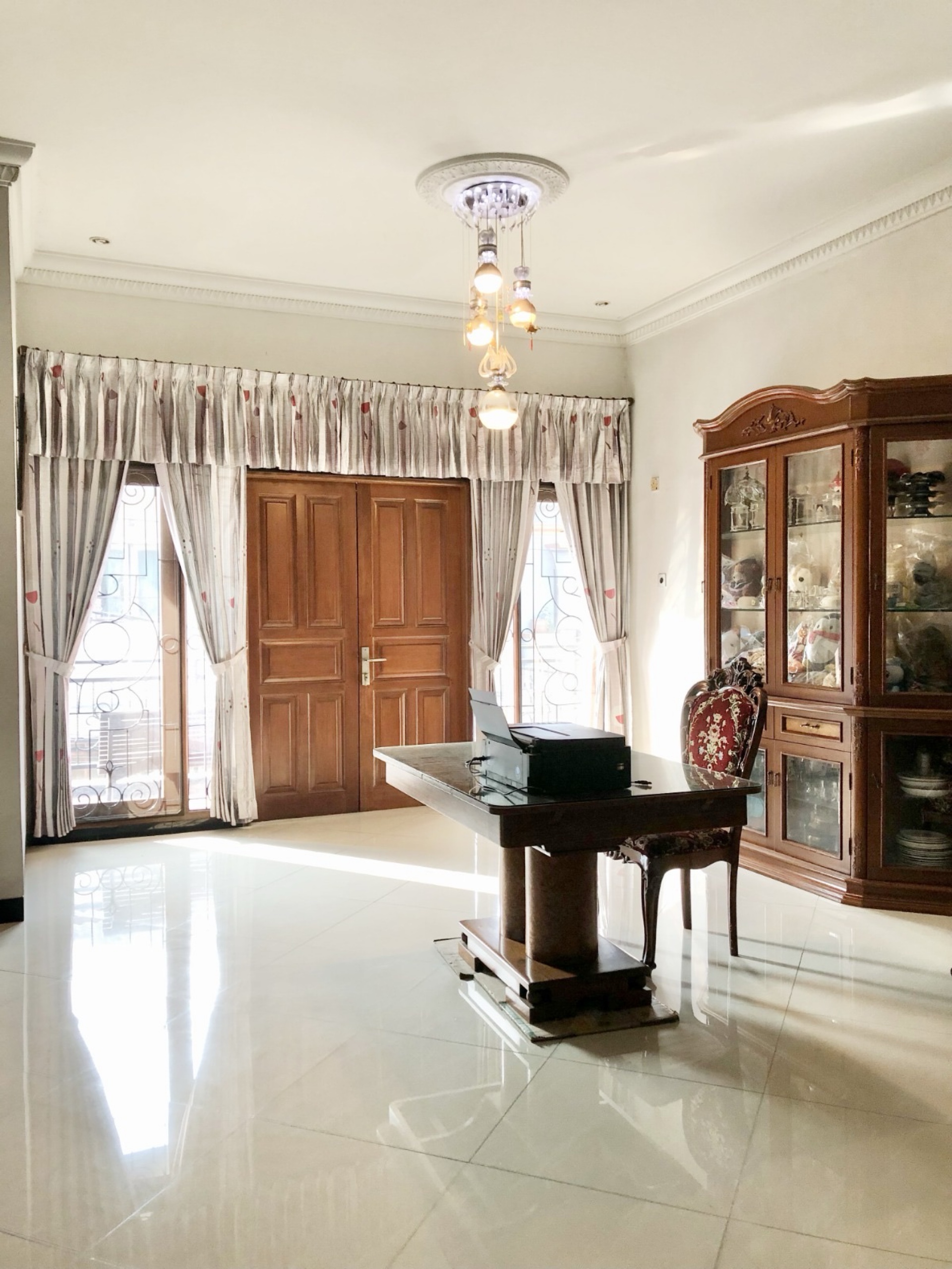 Rumah Dijual di Bekasi, foto 1 dari 10