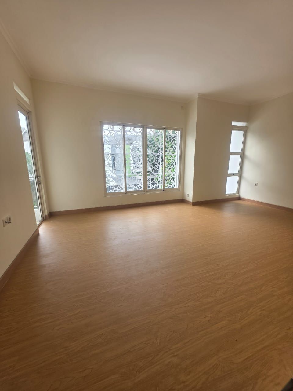 Rumah Dijual di Tangerang, foto 9 dari 10
