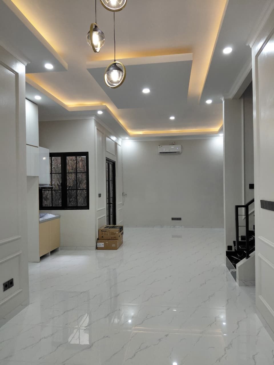 Rumah Dijual di Tangerang, foto 2 dari 10