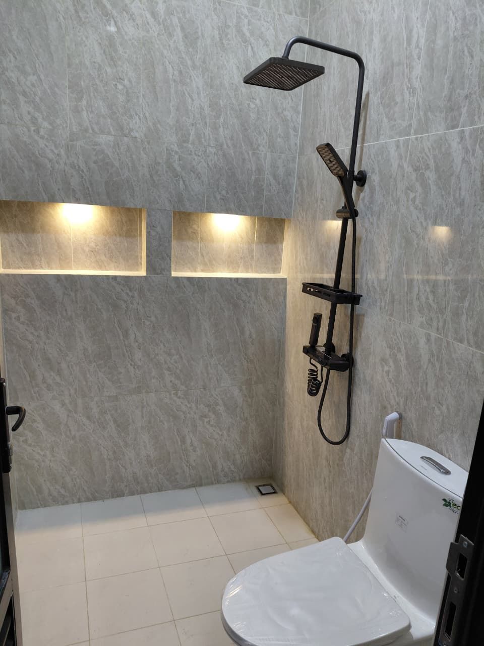 Rumah Dijual di Tangerang, foto 6 dari 10