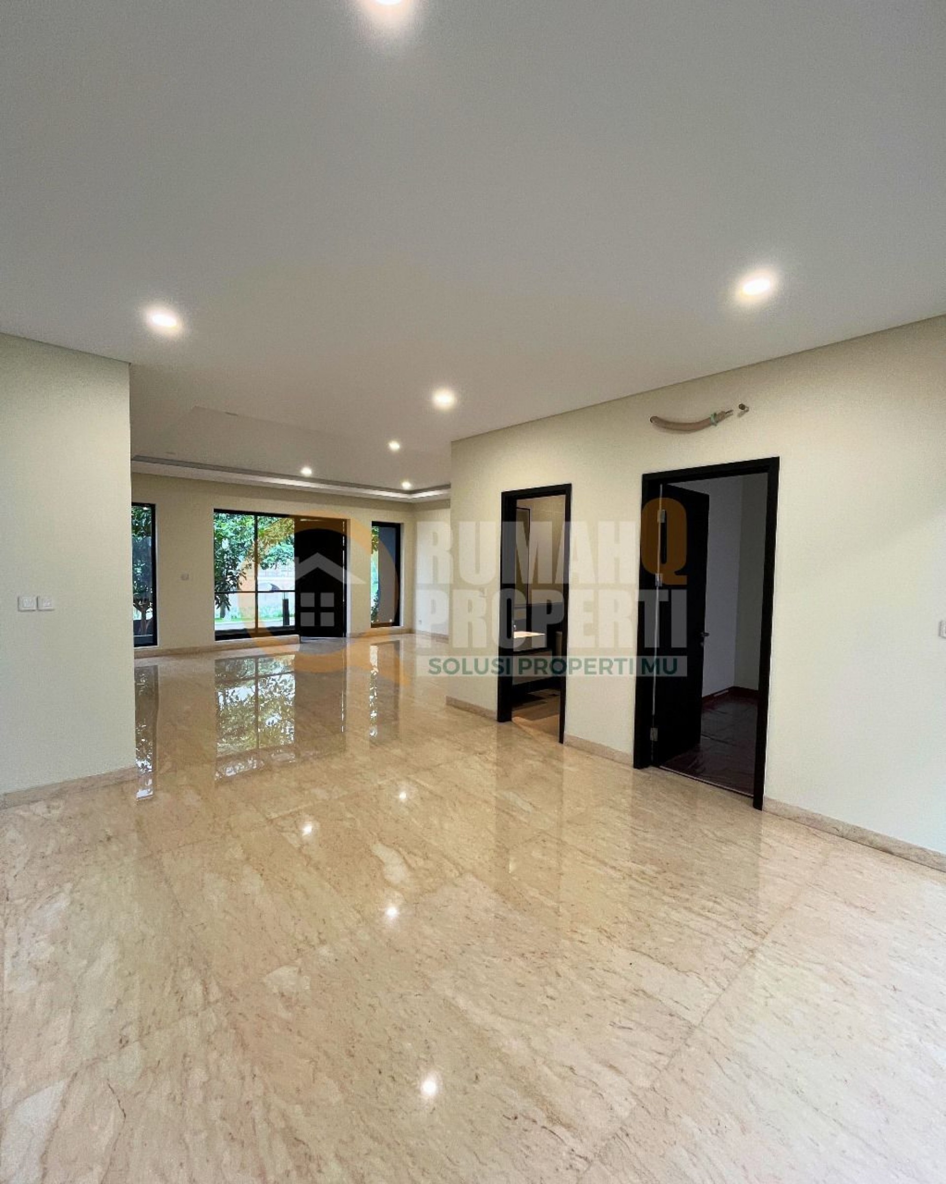 Rumah Dijual di Tangerang, foto 1 dari 10