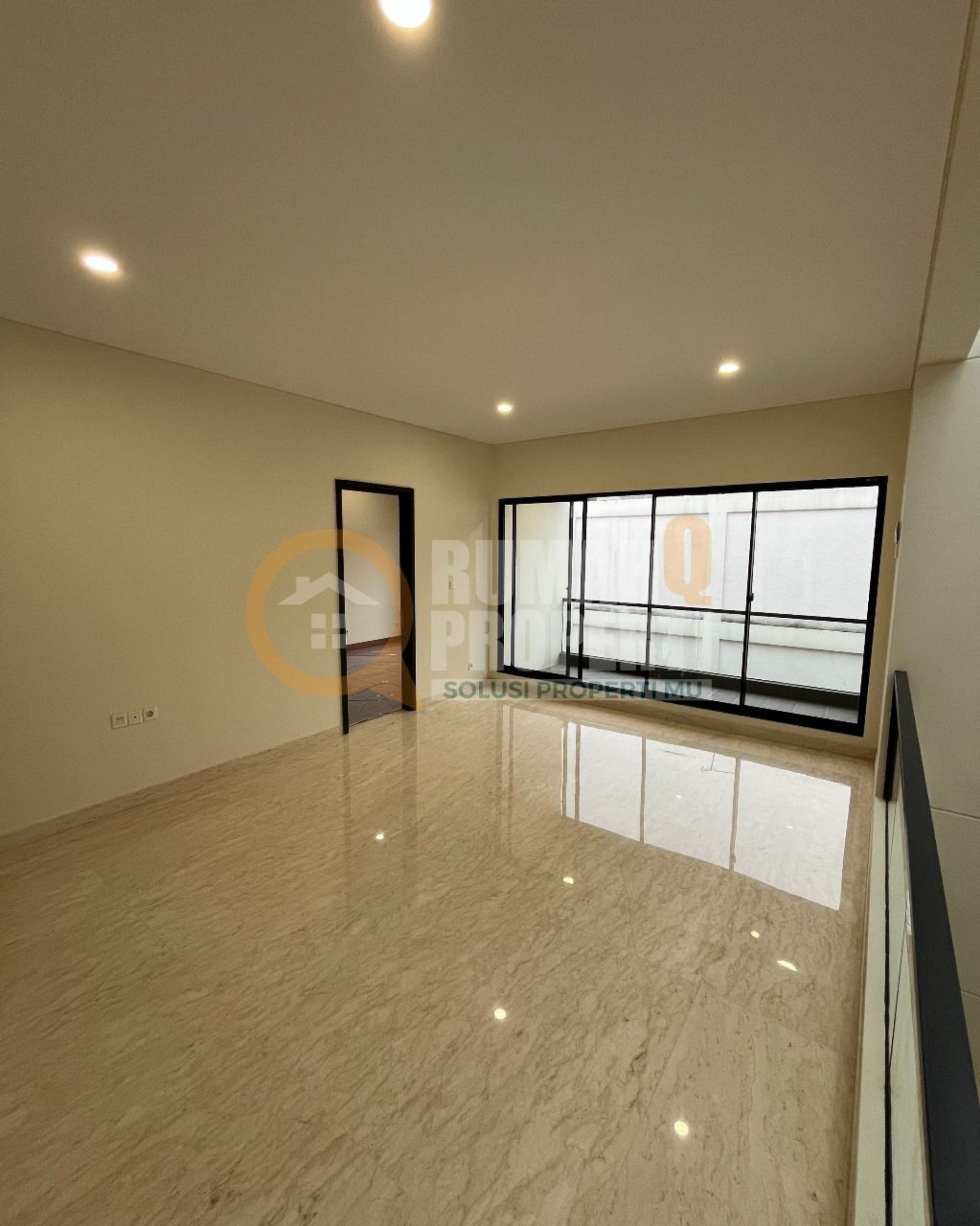 Rumah Dijual di Tangerang, foto 1 dari 10