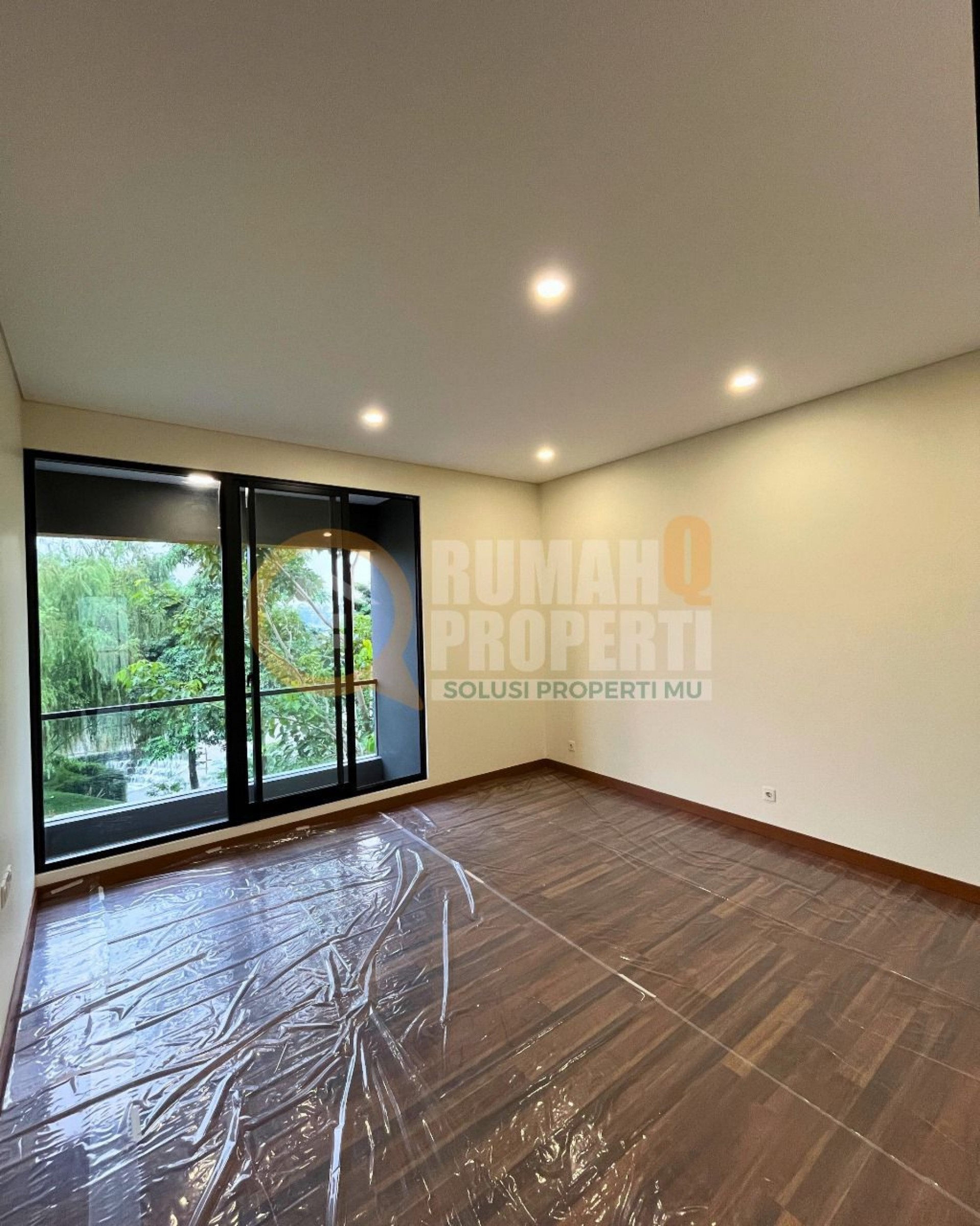 Rumah Dijual di Tangerang, foto 1 dari 10