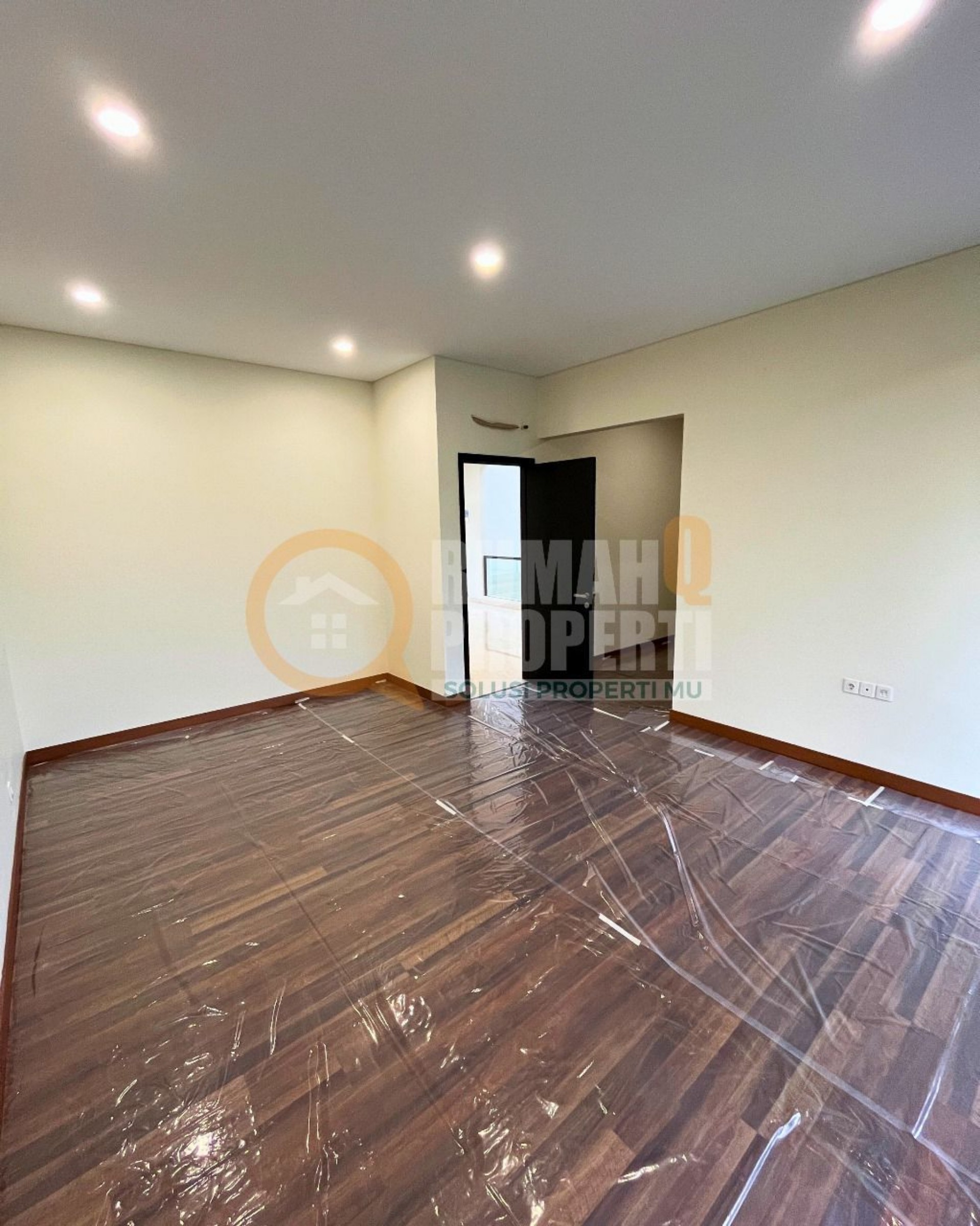 Rumah Dijual di Tangerang, foto 1 dari 10