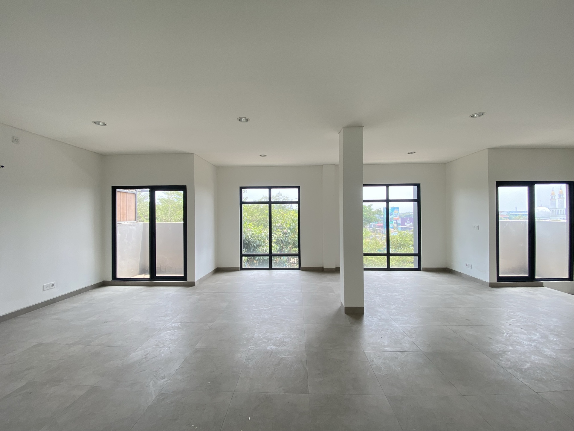 Ruko Dijual di Tangerang, foto 2 dari 4