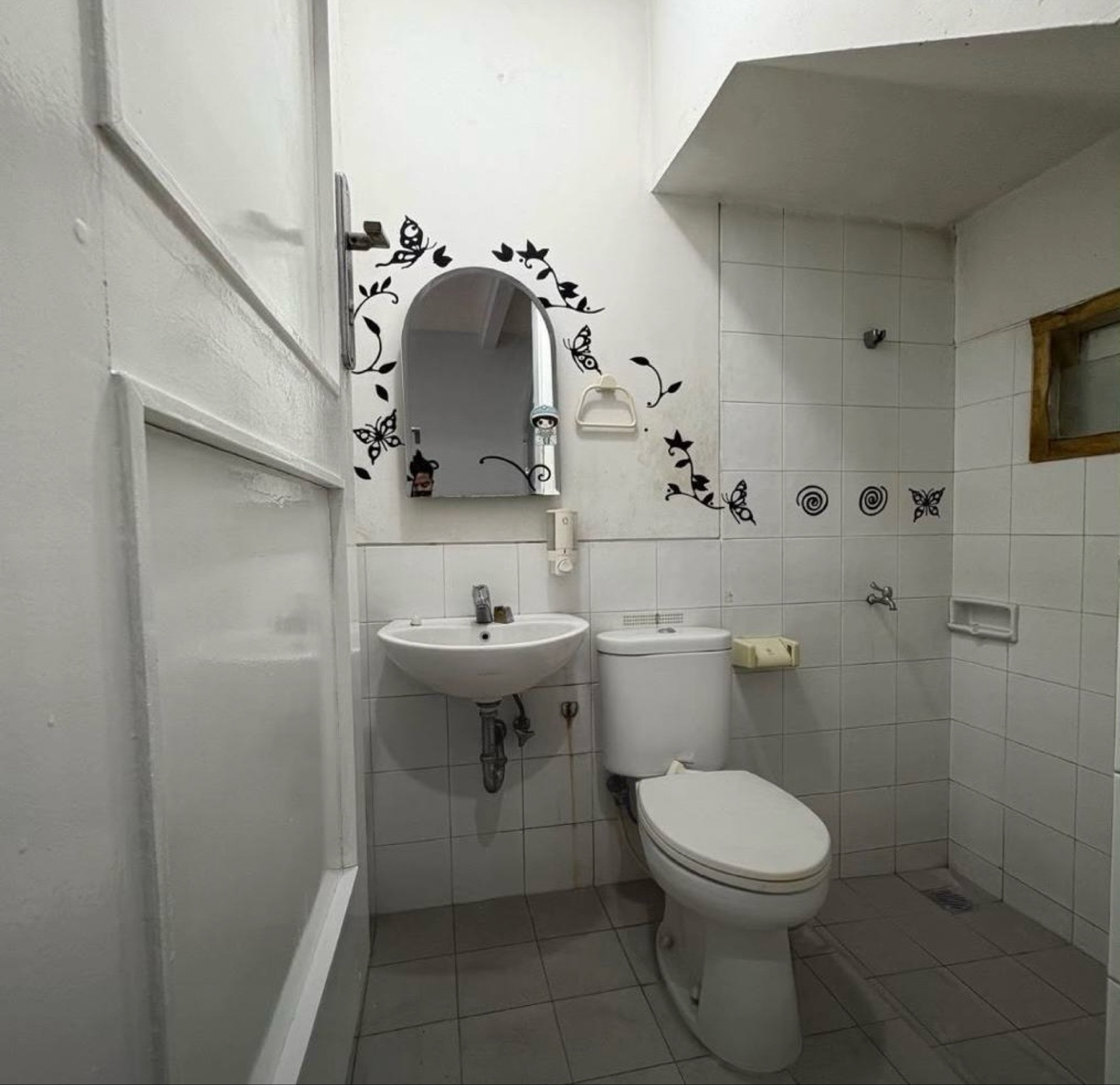Rumah Disewa di Tangerang, foto 9 dari 10