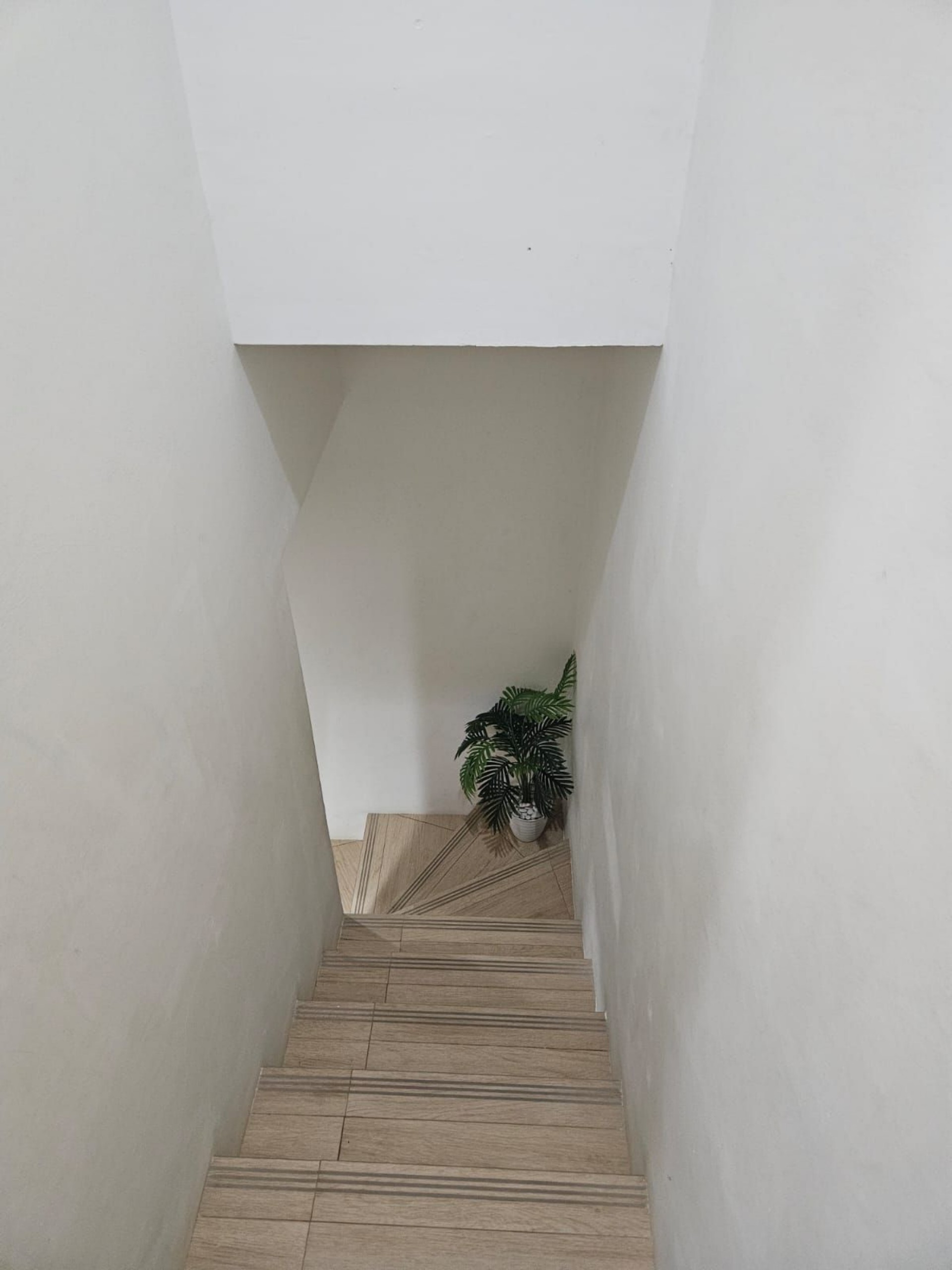 Rumah Dijual di Tangerang, foto 1 dari 9
