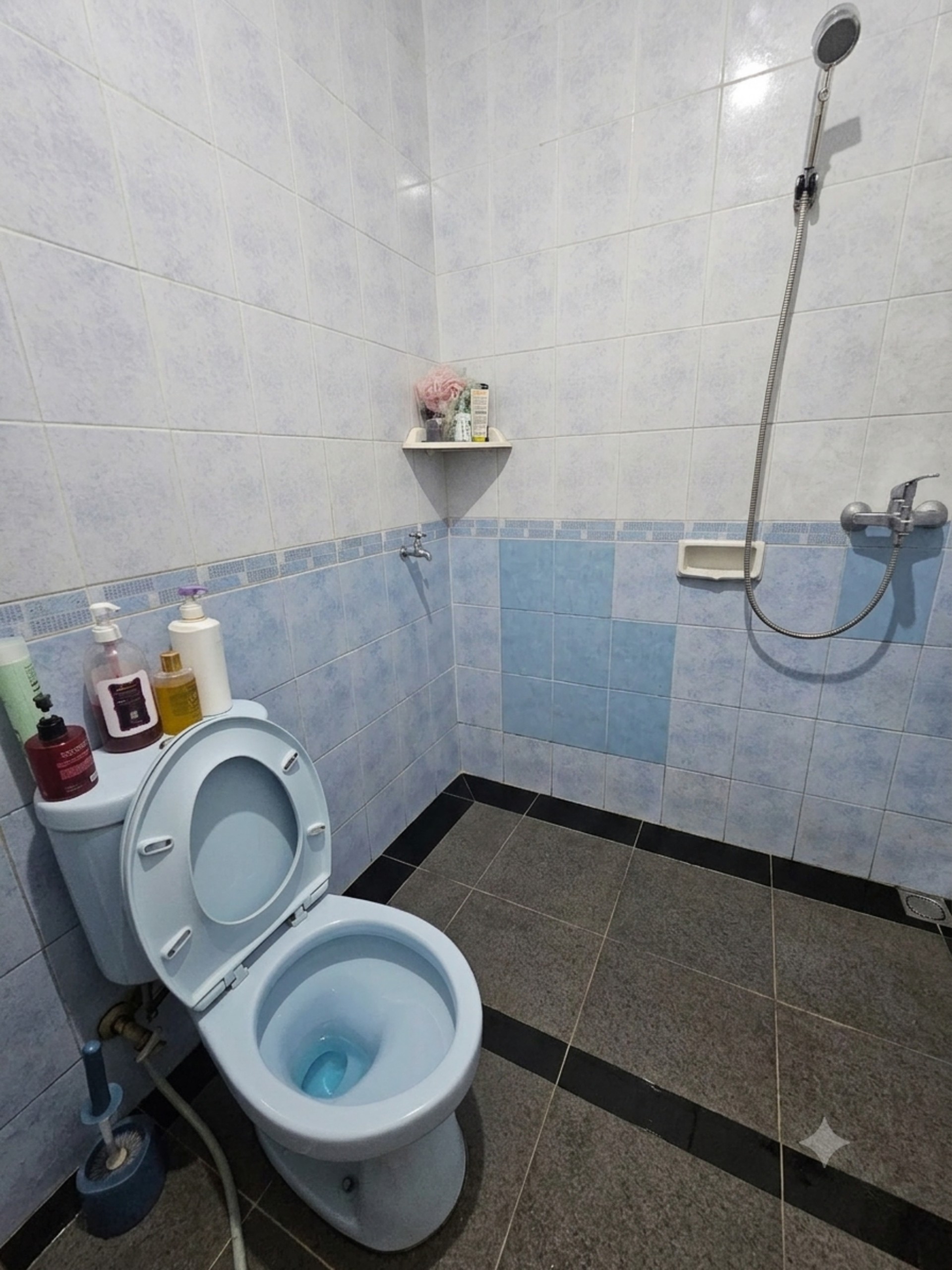 Rumah Dijual di Tangerang, foto 1 dari 9