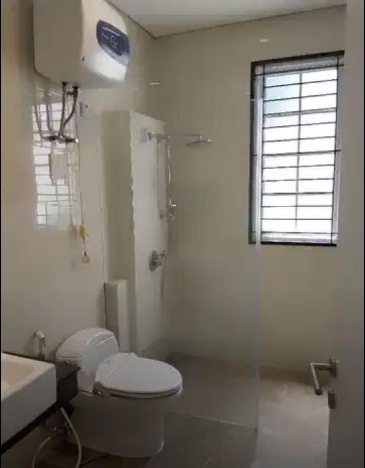 Rumah Disewa di Tangerang, foto 10 dari 10