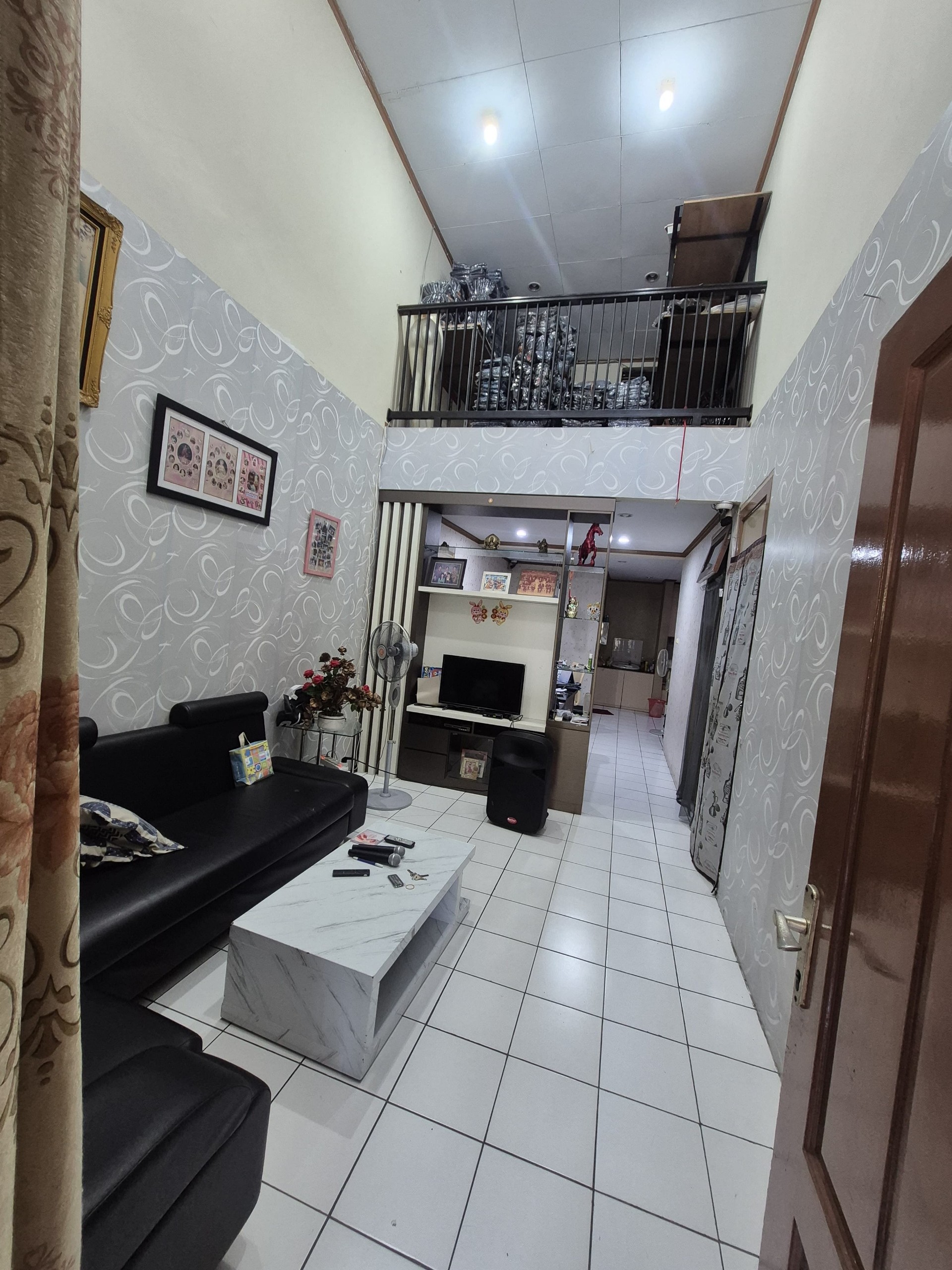 Rumah Dijual di Jakarta Barat, foto 2 dari 3