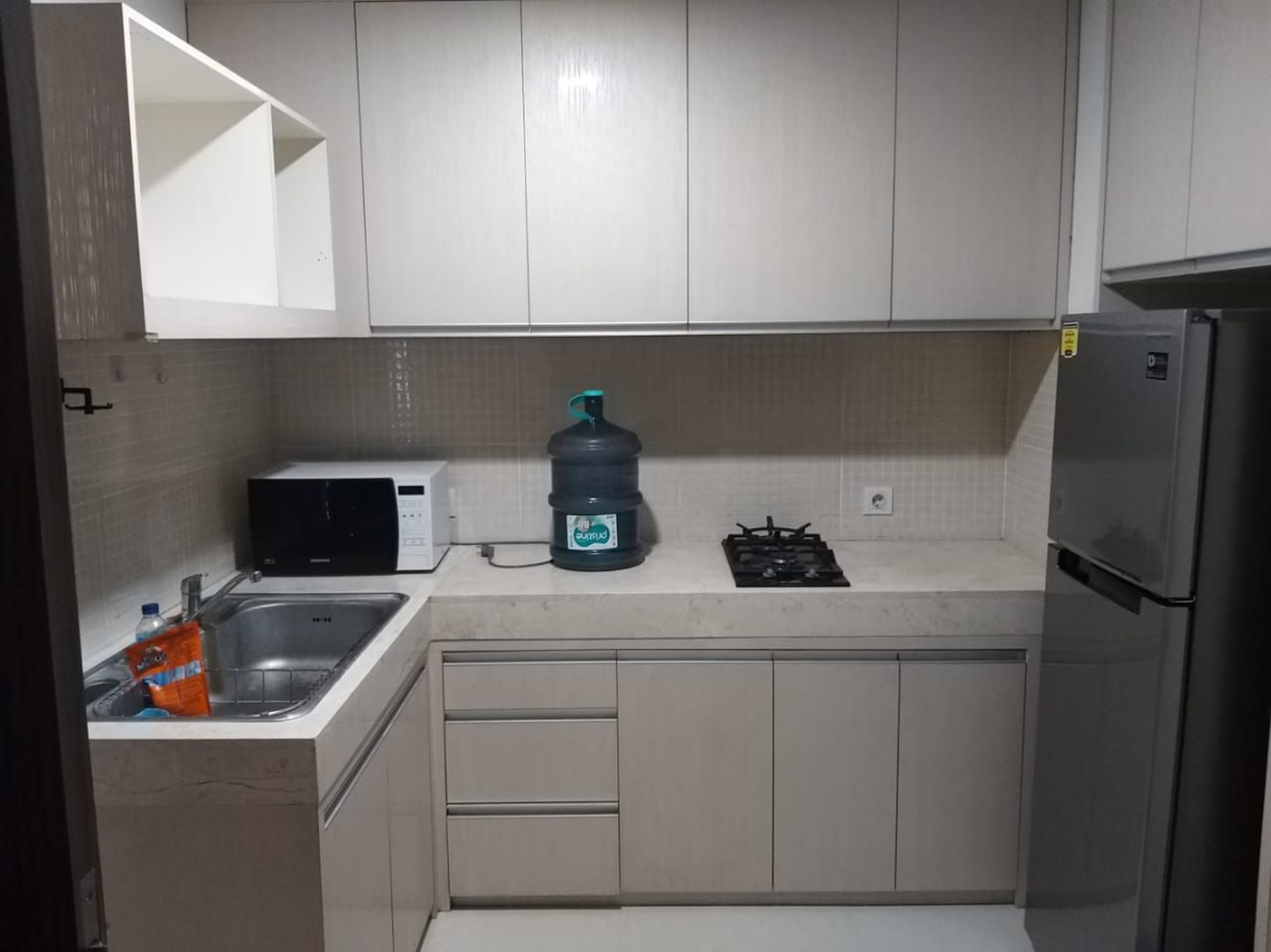 Apartemen Disewa di Jakarta Barat, foto 2 dari 4