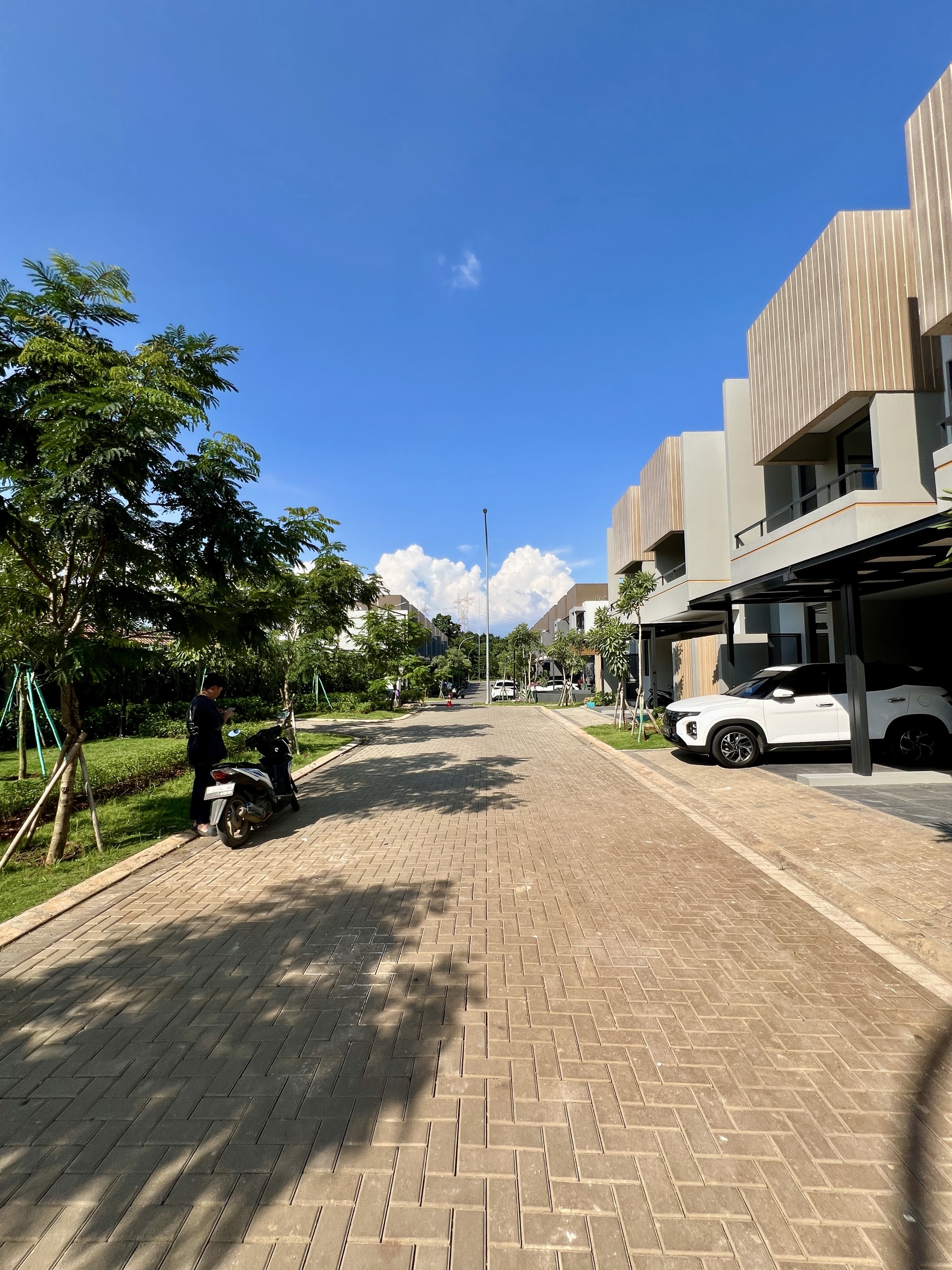 Rumah Disewa di Tangerang, foto 1 dari 10
