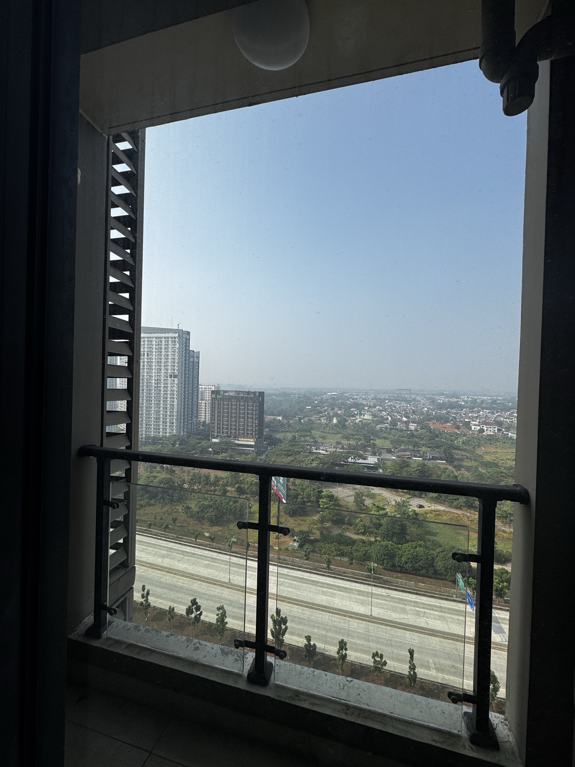 Apartemen Dijual di Tangerang, foto 1 dari 3