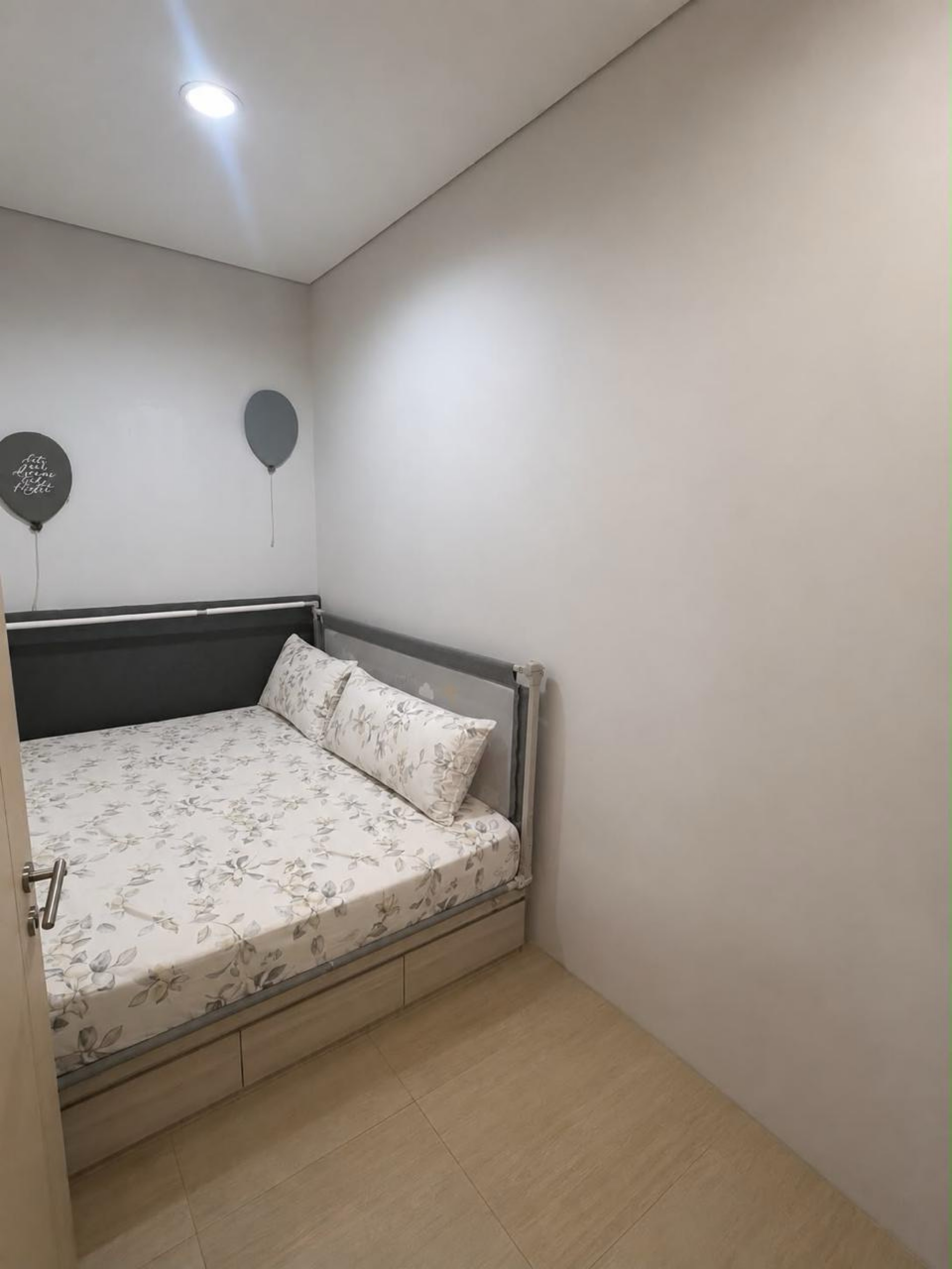Rumah Disewa di Tangerang, foto 1 dari 10