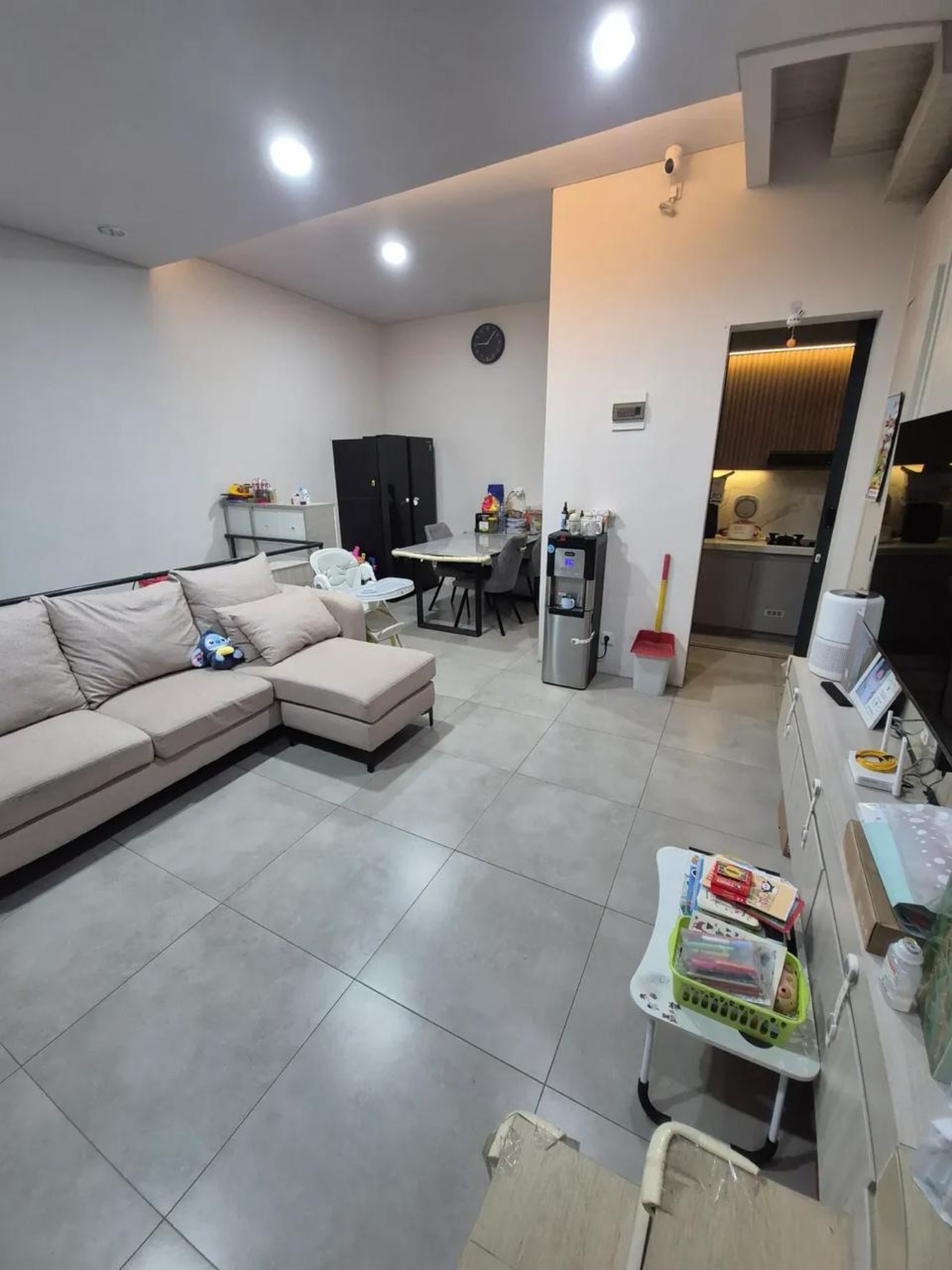 Rumah Disewa di Tangerang, foto 1 dari 10