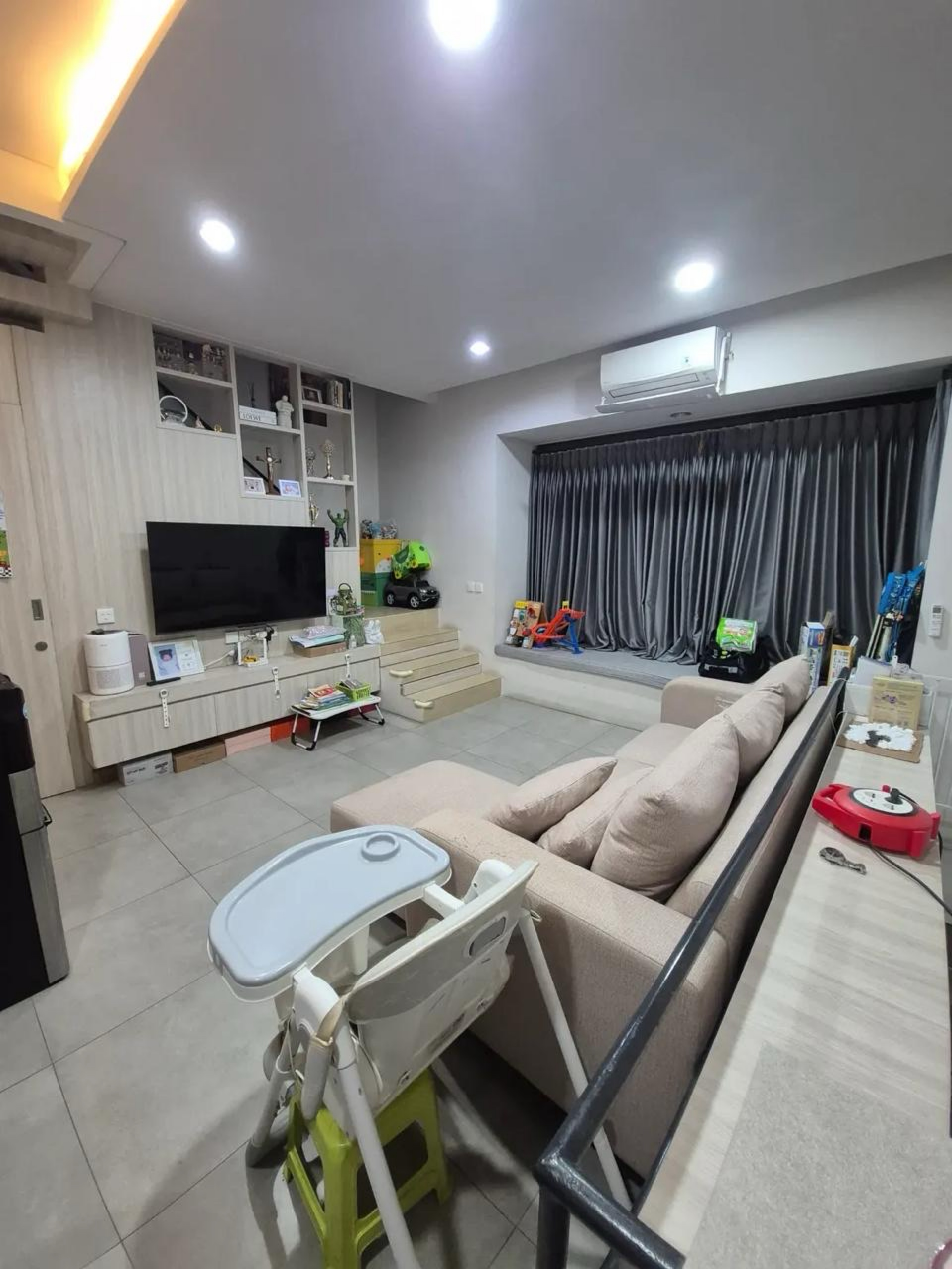 Rumah Disewa di Tangerang, foto 1 dari 10
