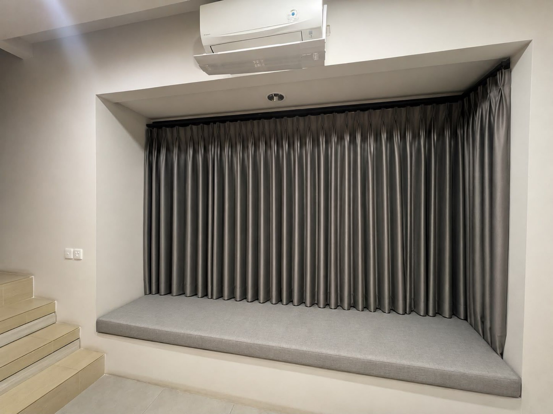 Rumah Disewa di Tangerang, foto 1 dari 10