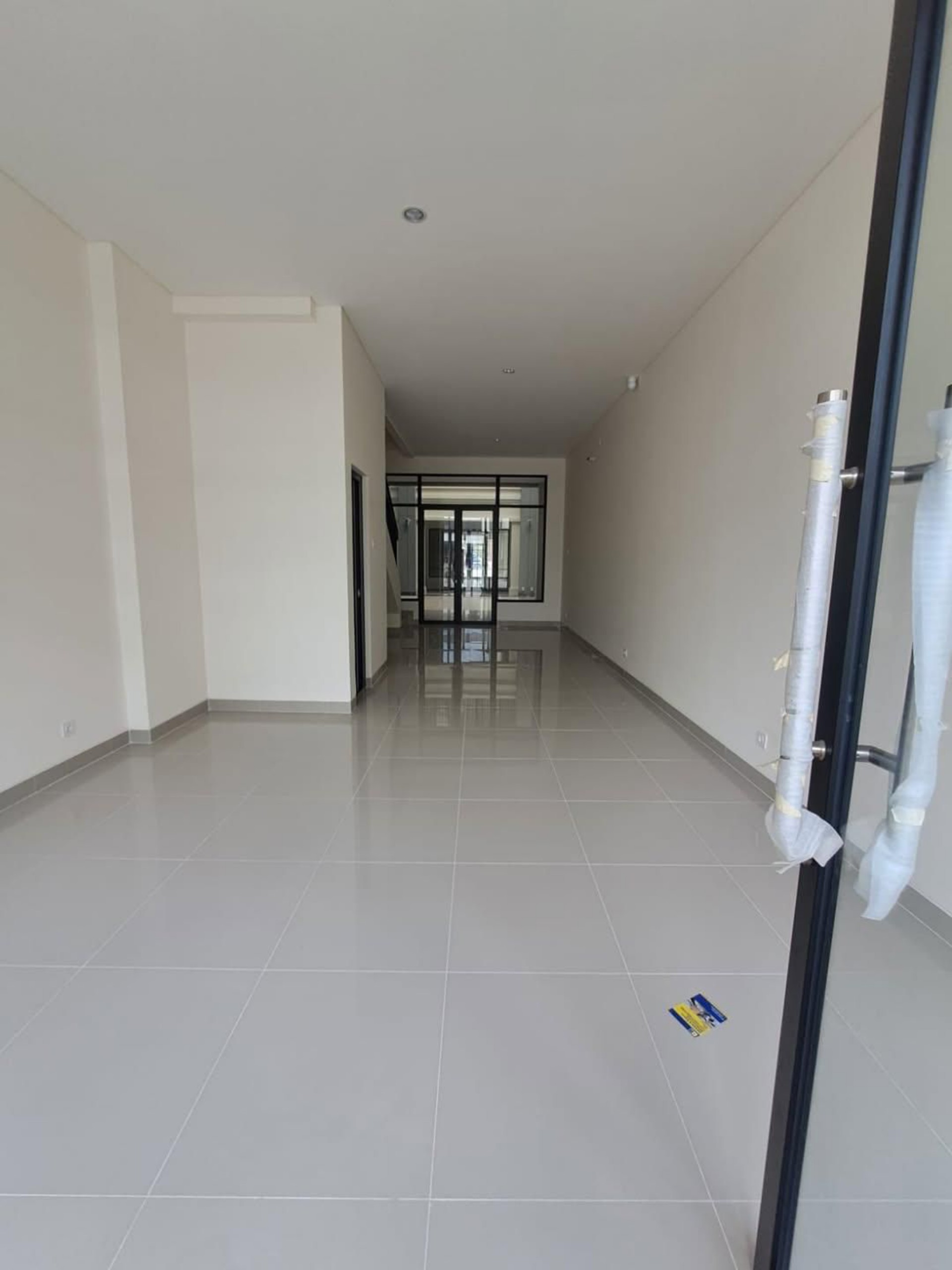 Ruko Disewa di Tangerang, foto 1 dari 8