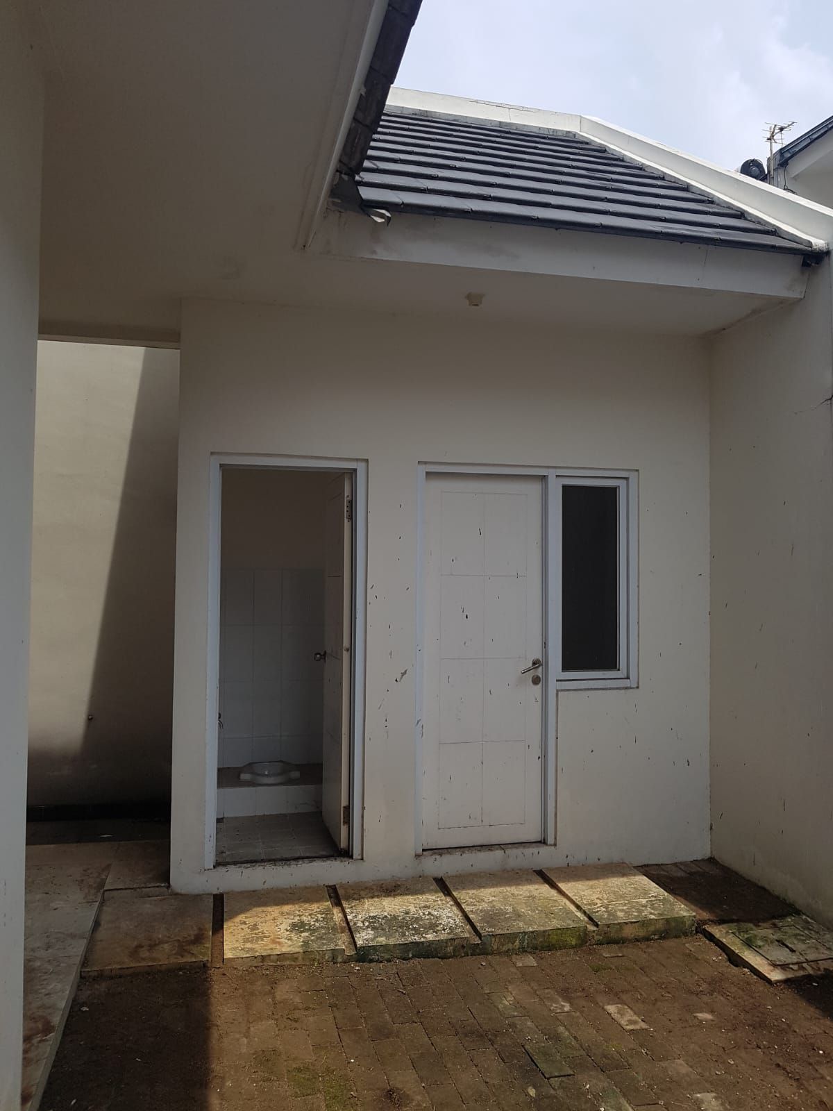Rumah Dijual di Tangerang, foto 3 dari 10