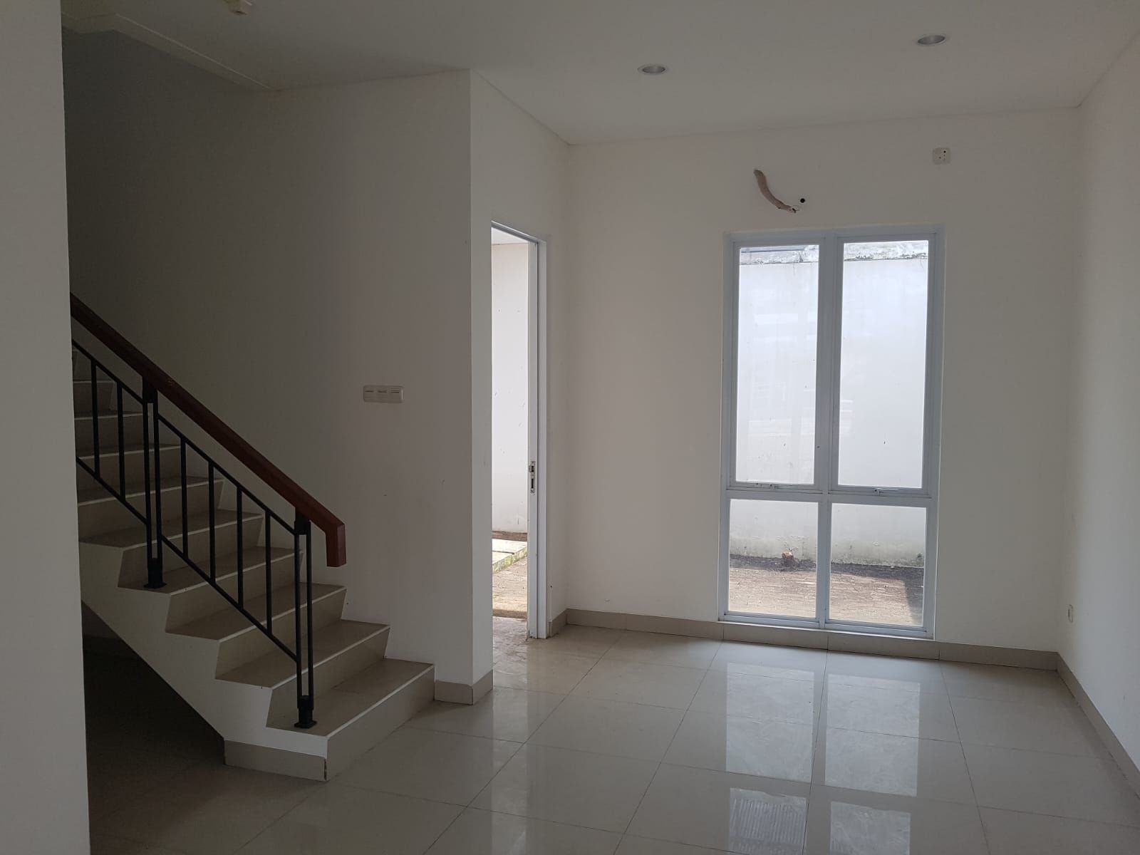 Rumah Dijual di Tangerang, foto 4 dari 10