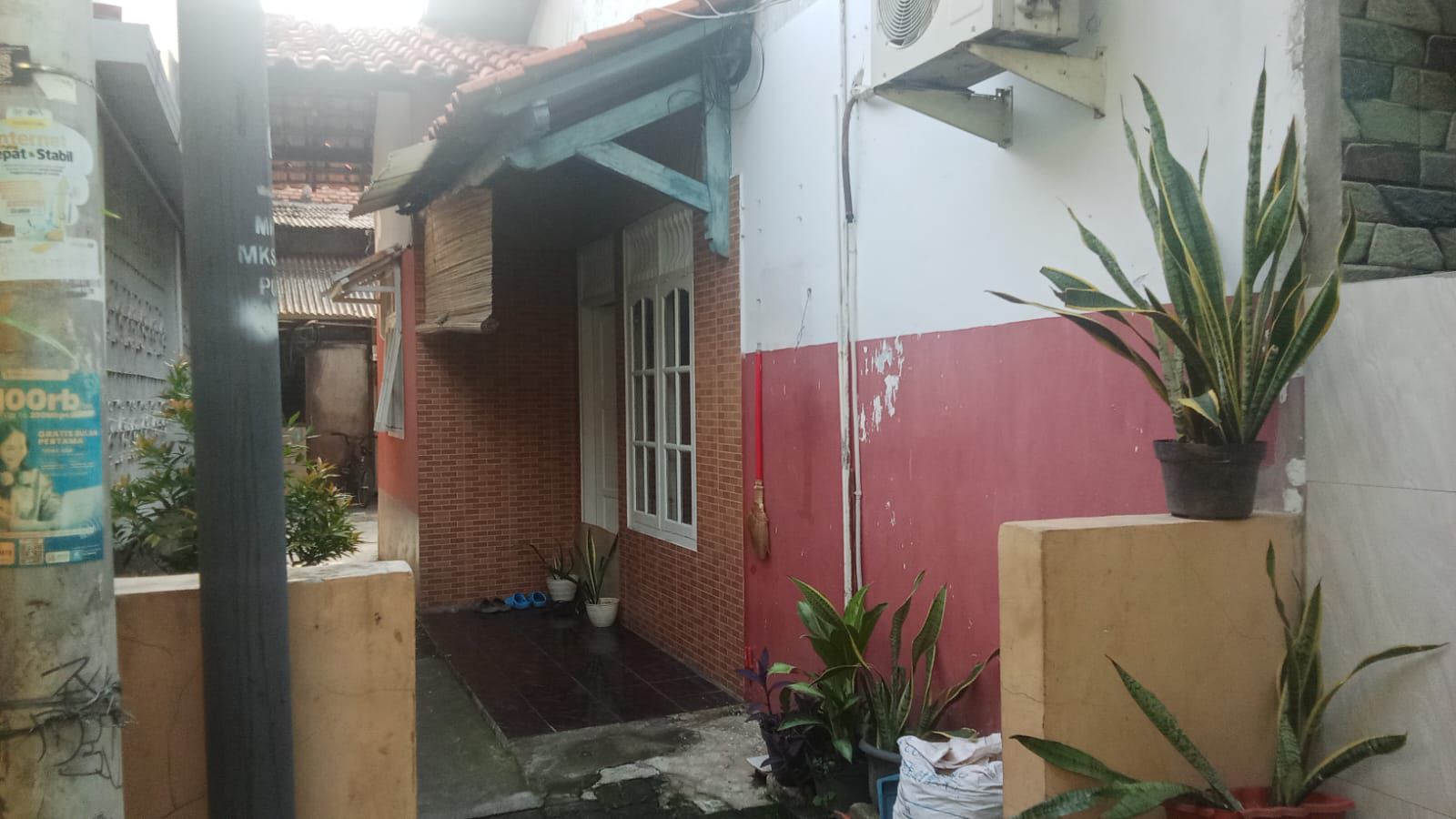 Rumah Dijual di Jakarta Timur, foto 1 dari 4