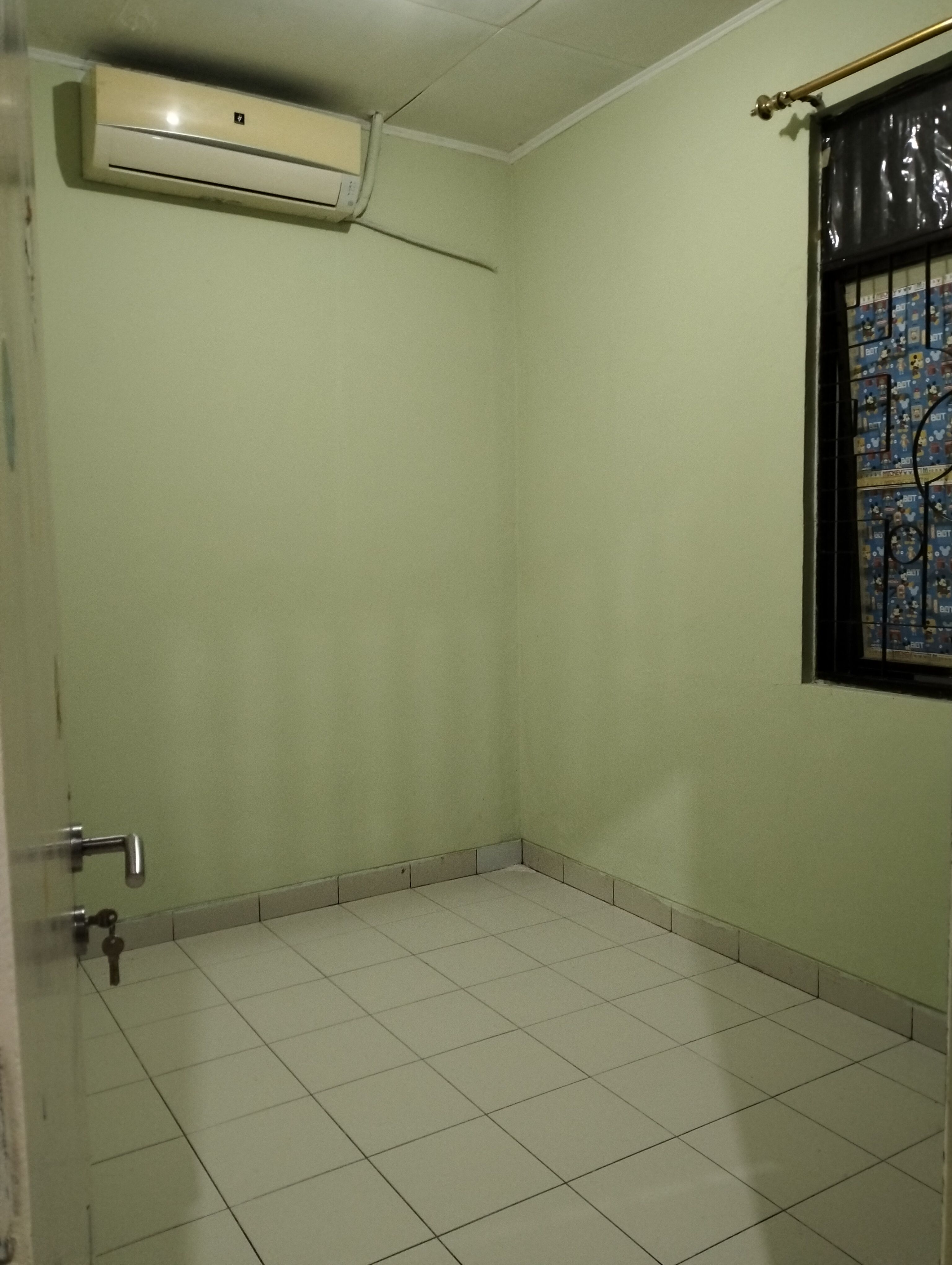 Rumah Disewa di Tangerang, foto 7 dari 10