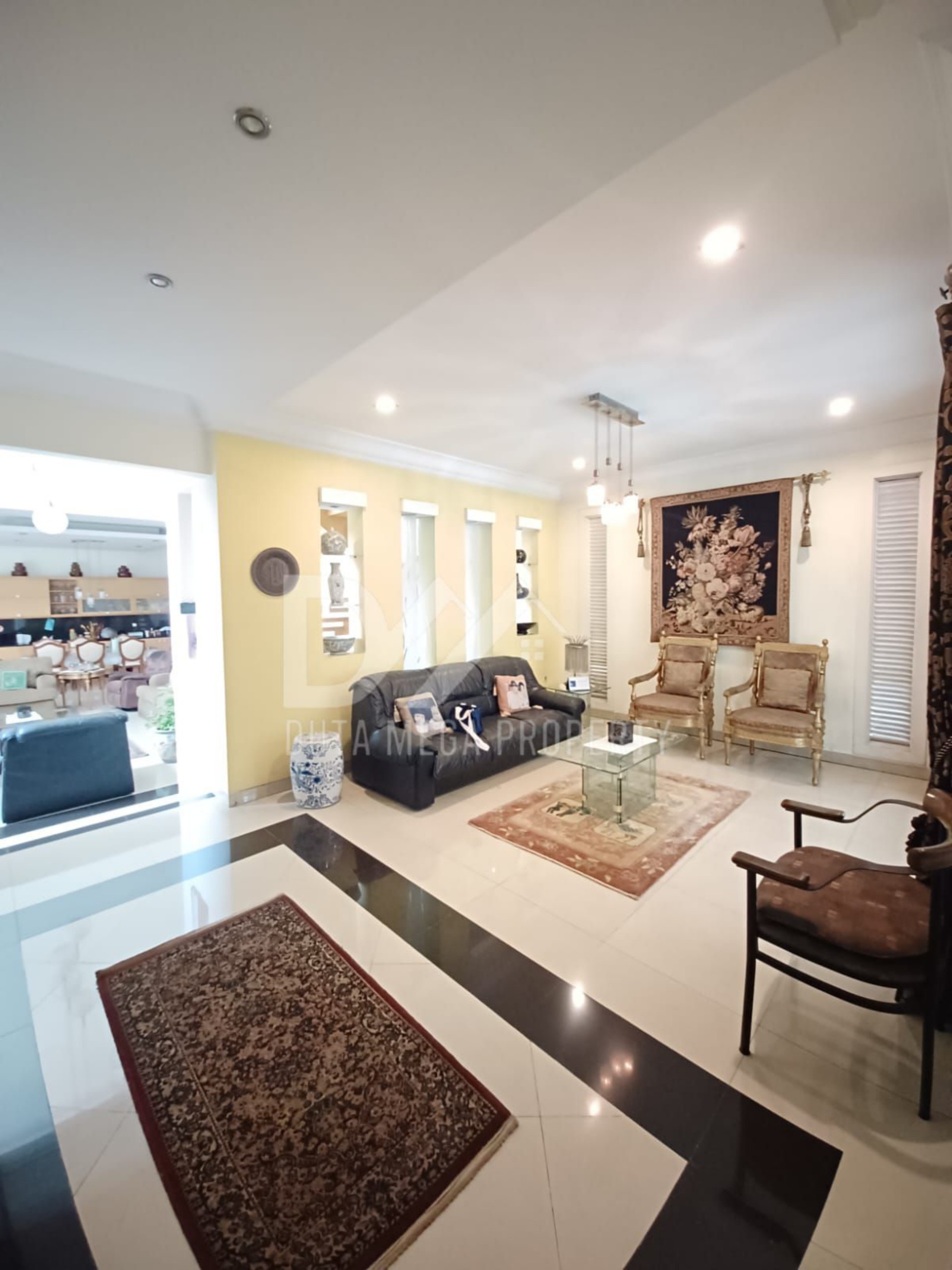 Rumah Dijual di Tangerang, foto 2 dari 10