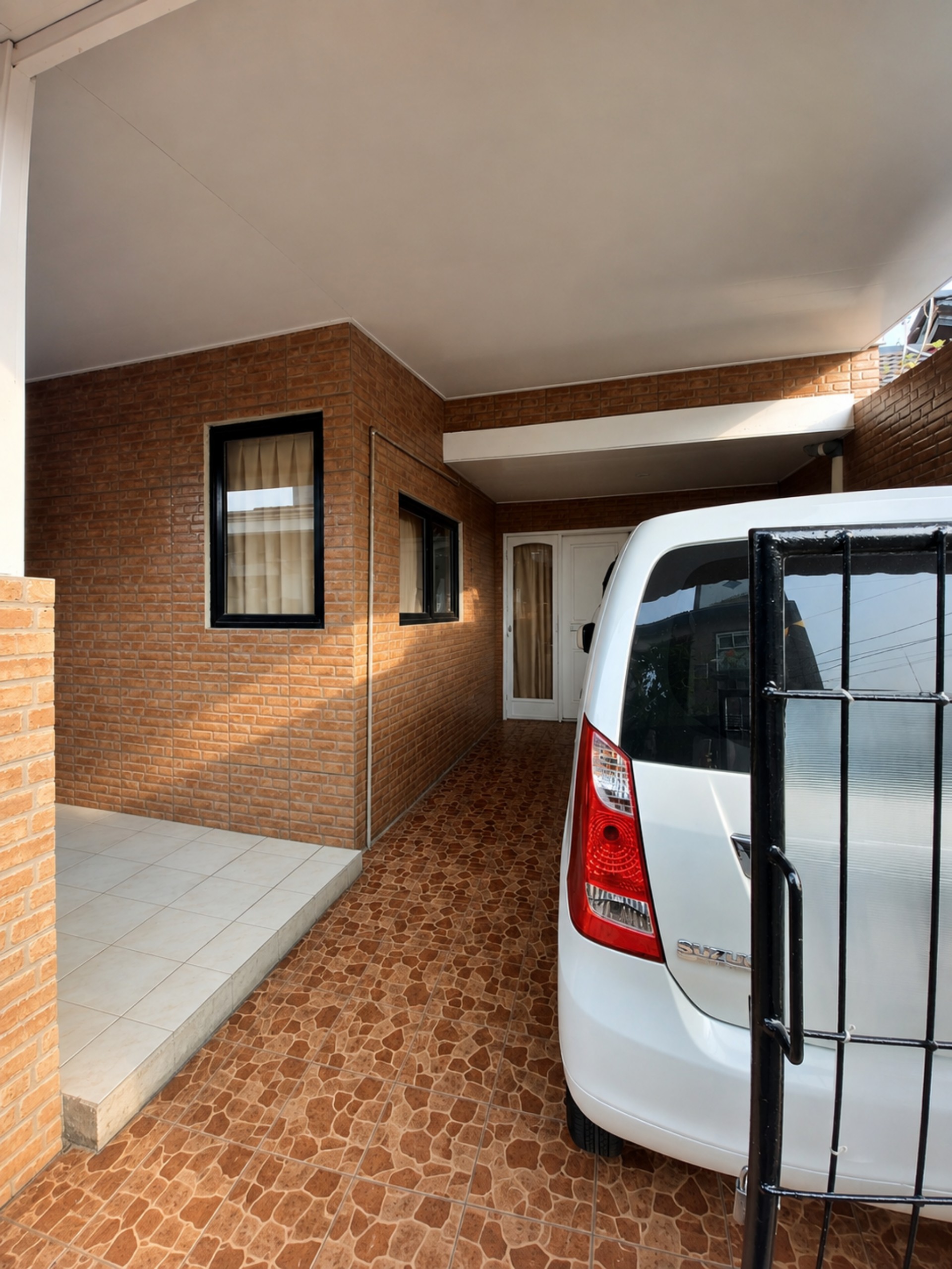 Rumah Dijual di Tangerang, foto 1 dari 10
