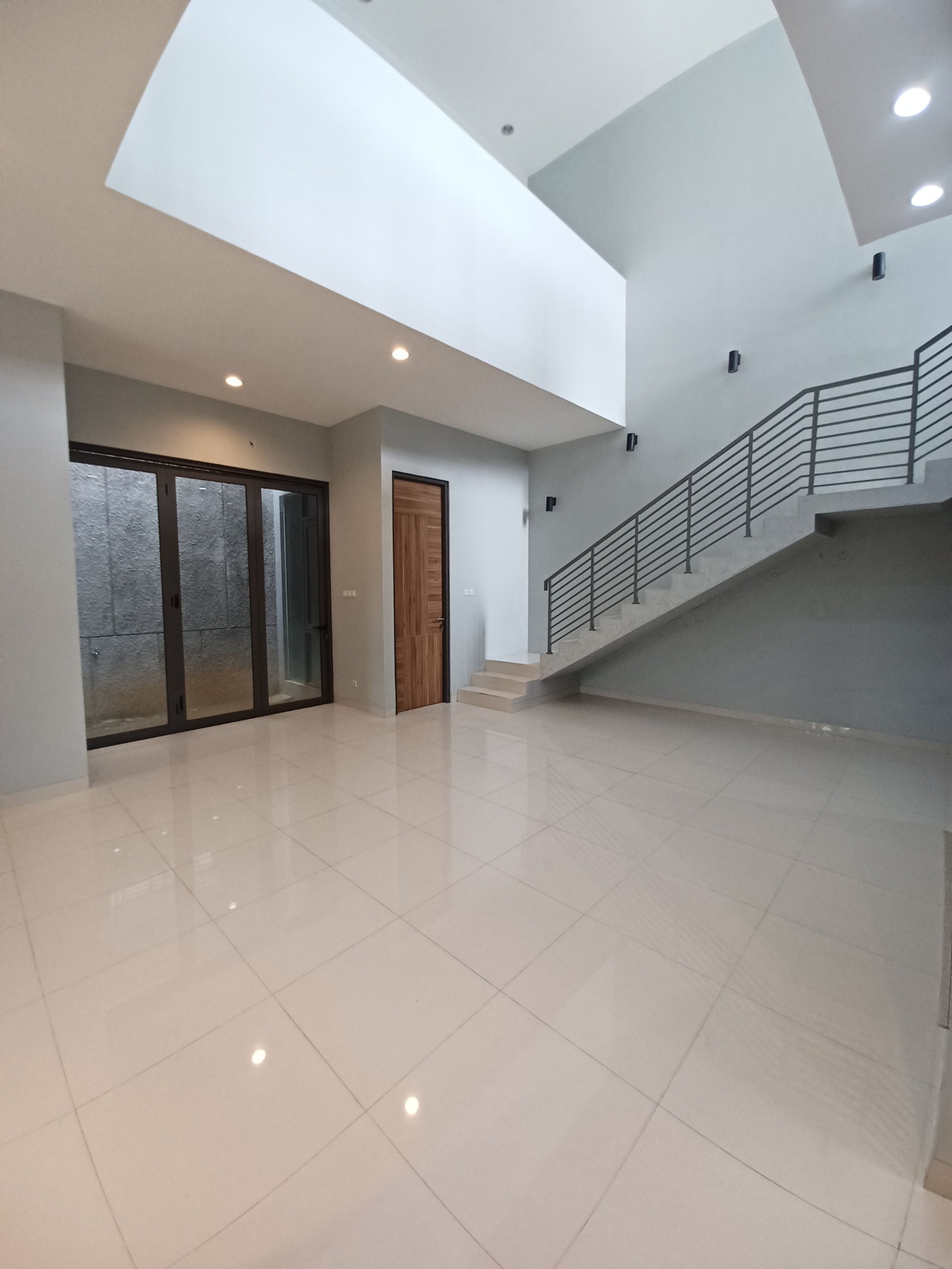 Rumah Dijual di Tangerang, foto 3 dari 10