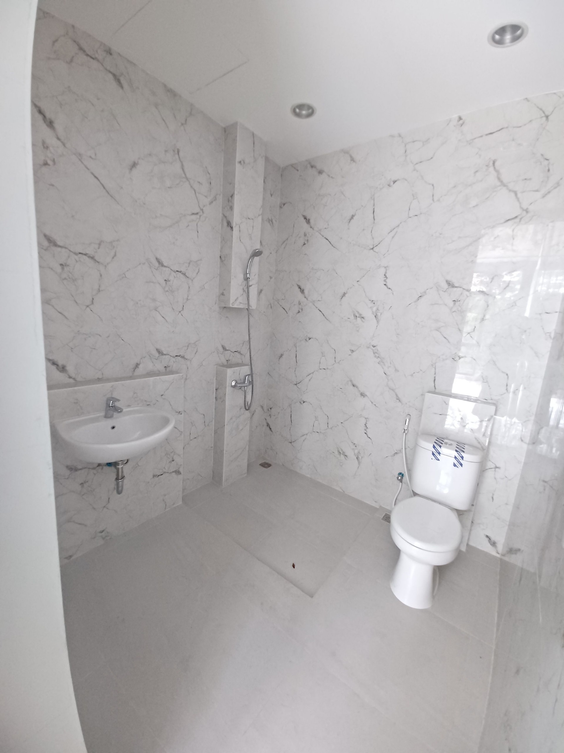 Rumah Dijual di Tangerang, foto 7 dari 10