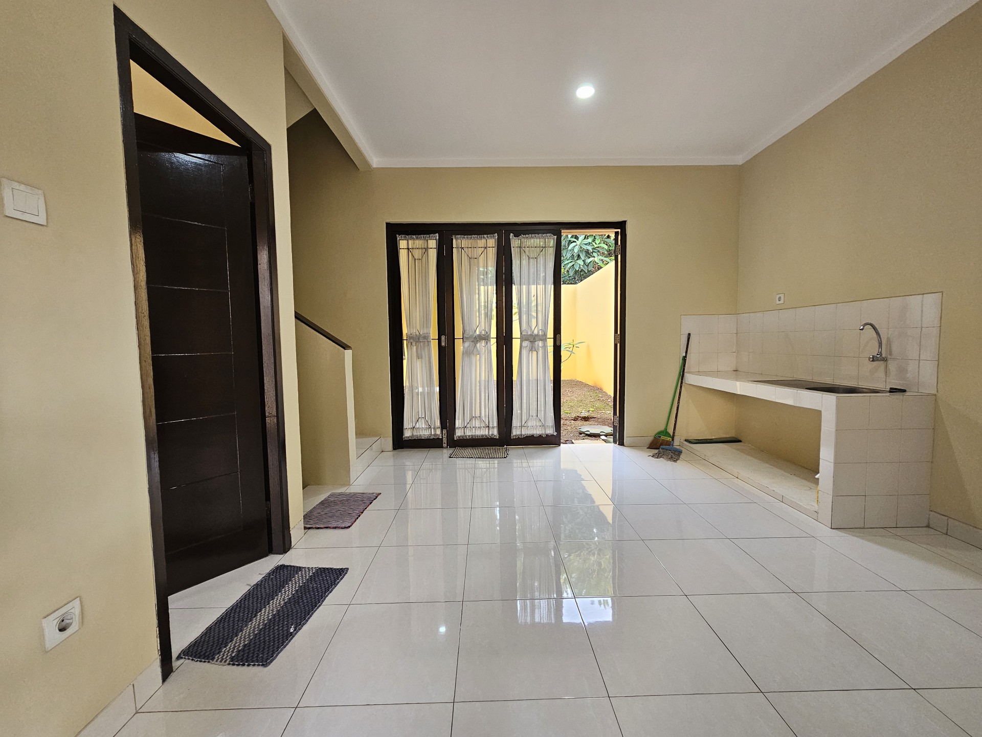 Rumah Dijual di Tangerang, foto 3 dari 10