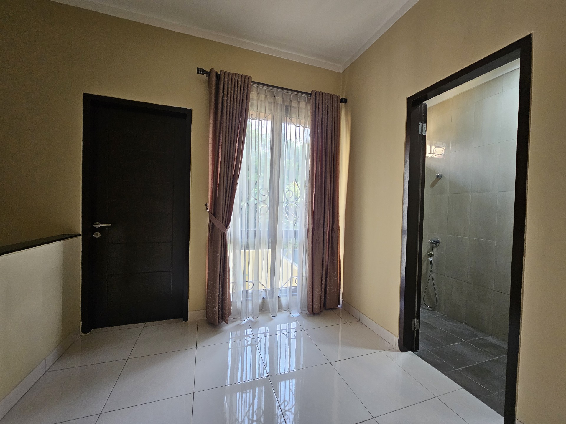 Rumah Dijual di Tangerang, foto 5 dari 10