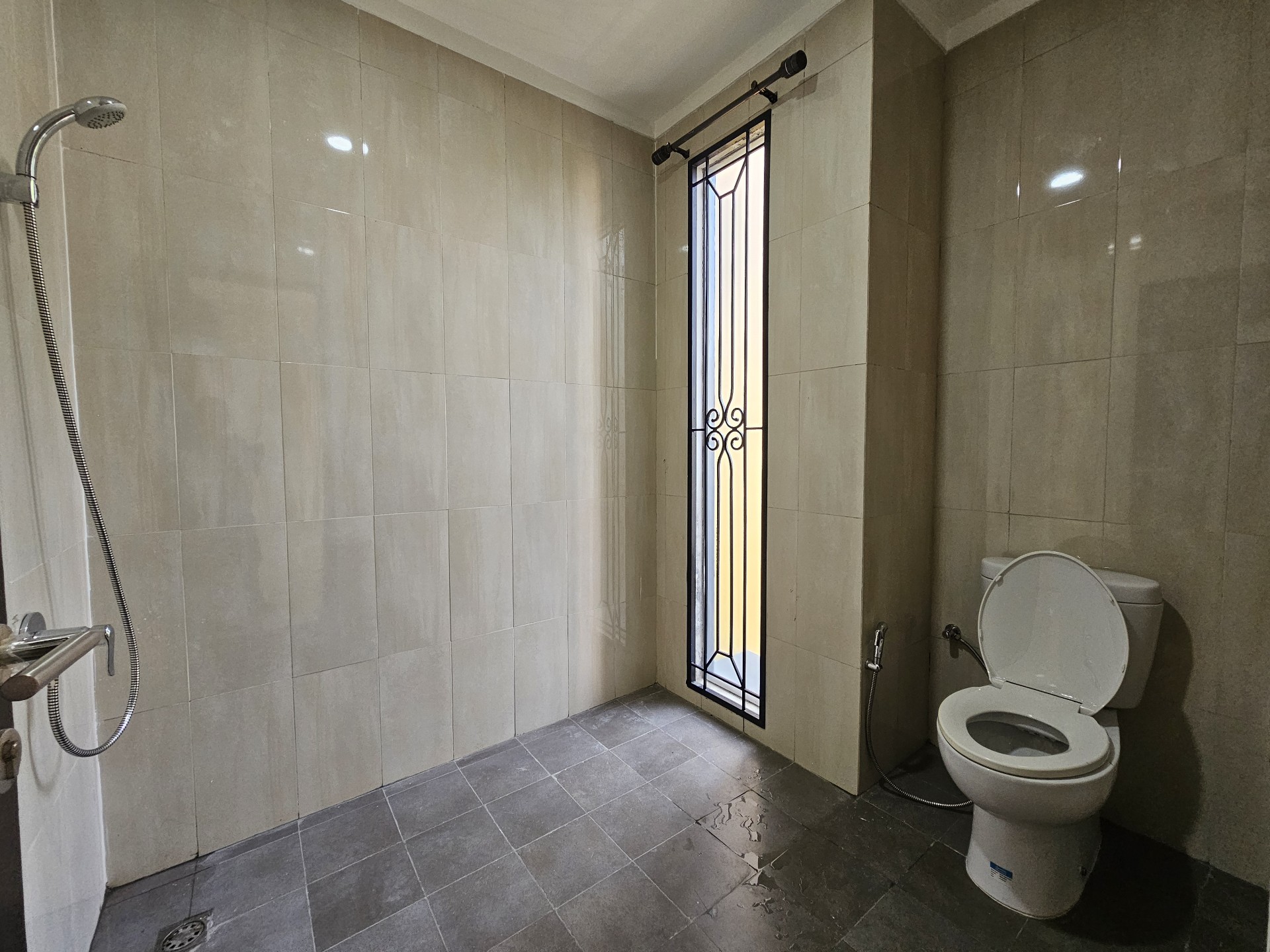 Rumah Dijual di Tangerang, foto 8 dari 10