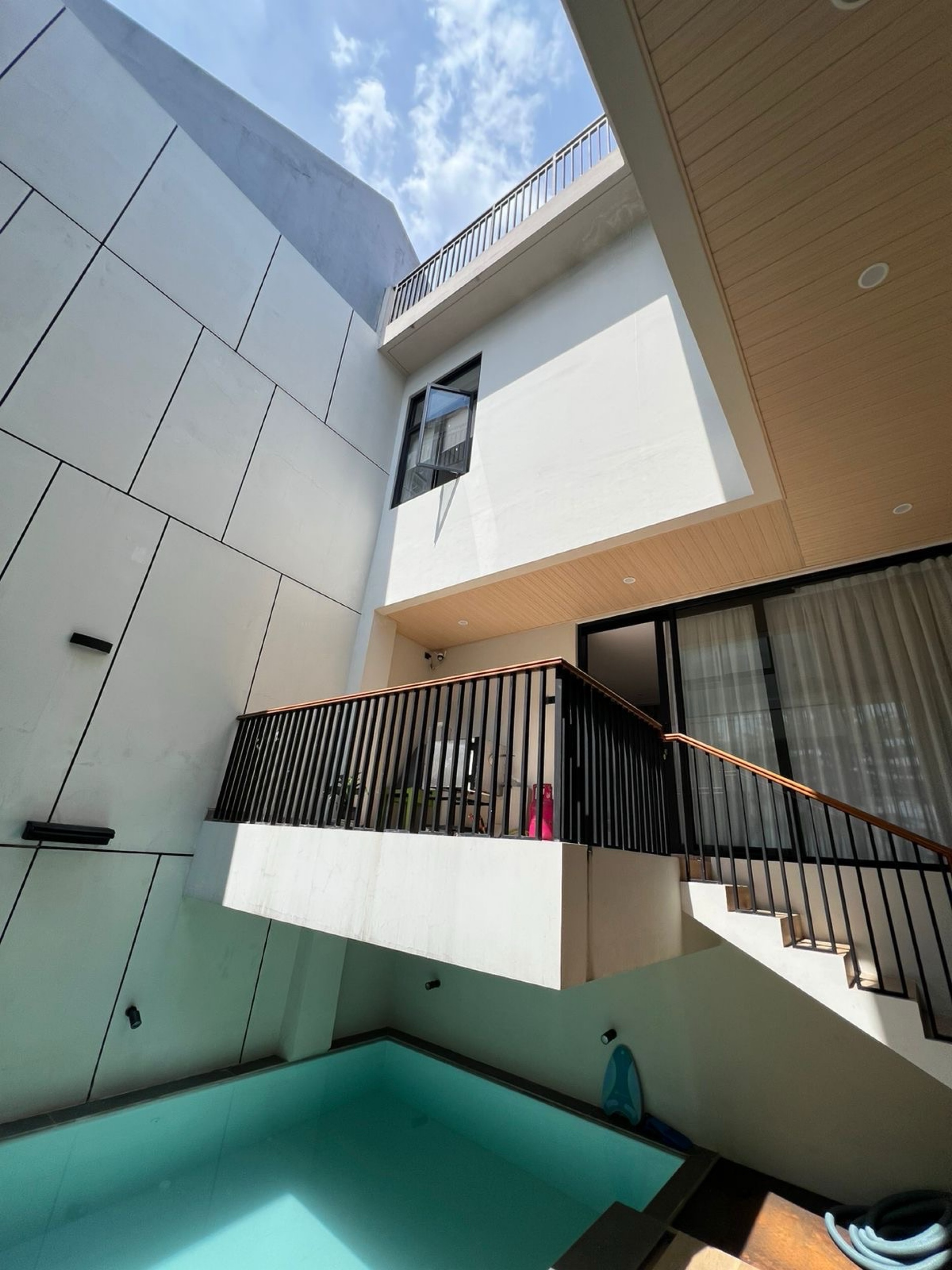 Rumah Dijual di Tangerang, foto 4 dari 10