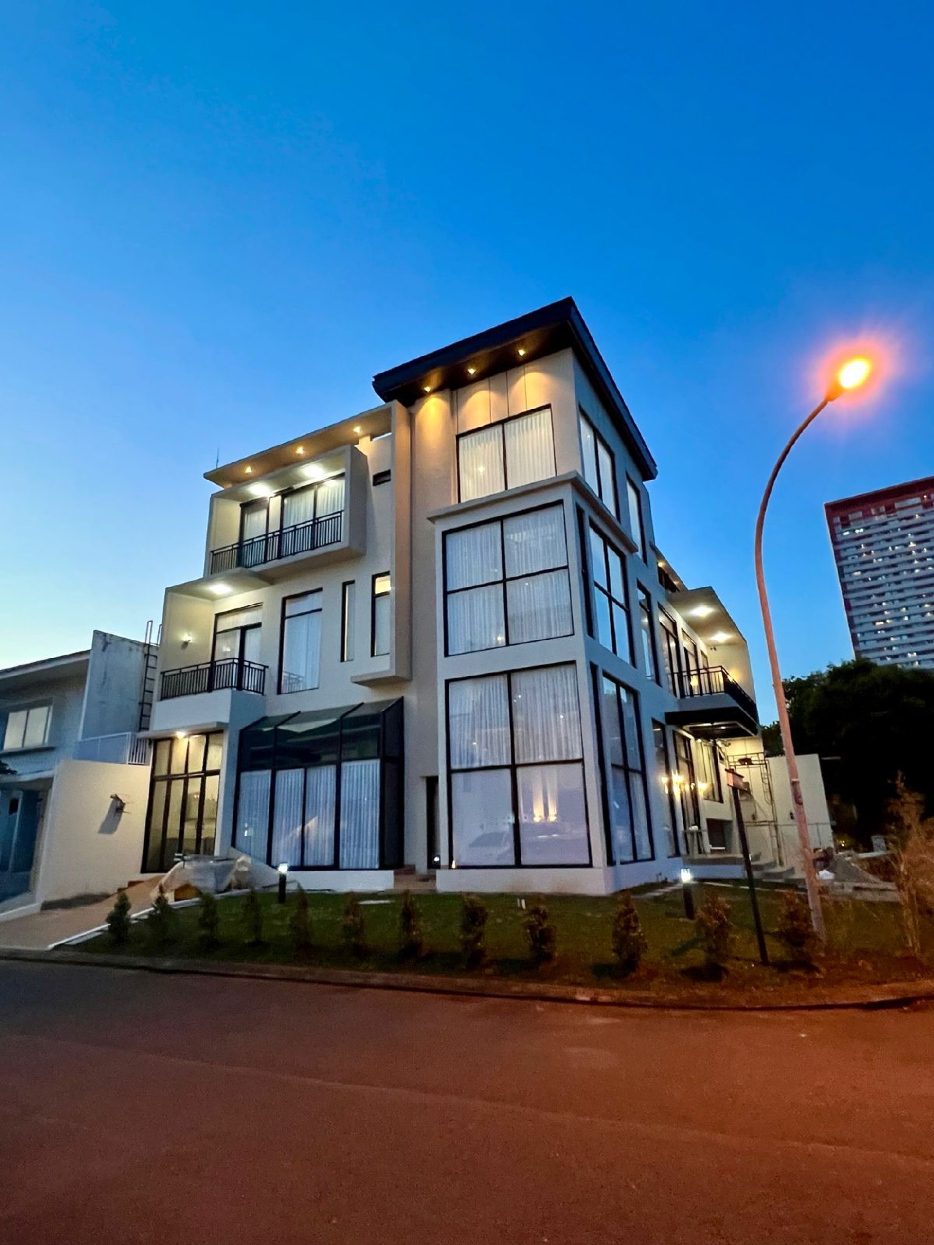 Rumah Dijual di Tangerang, foto 9 dari 10
